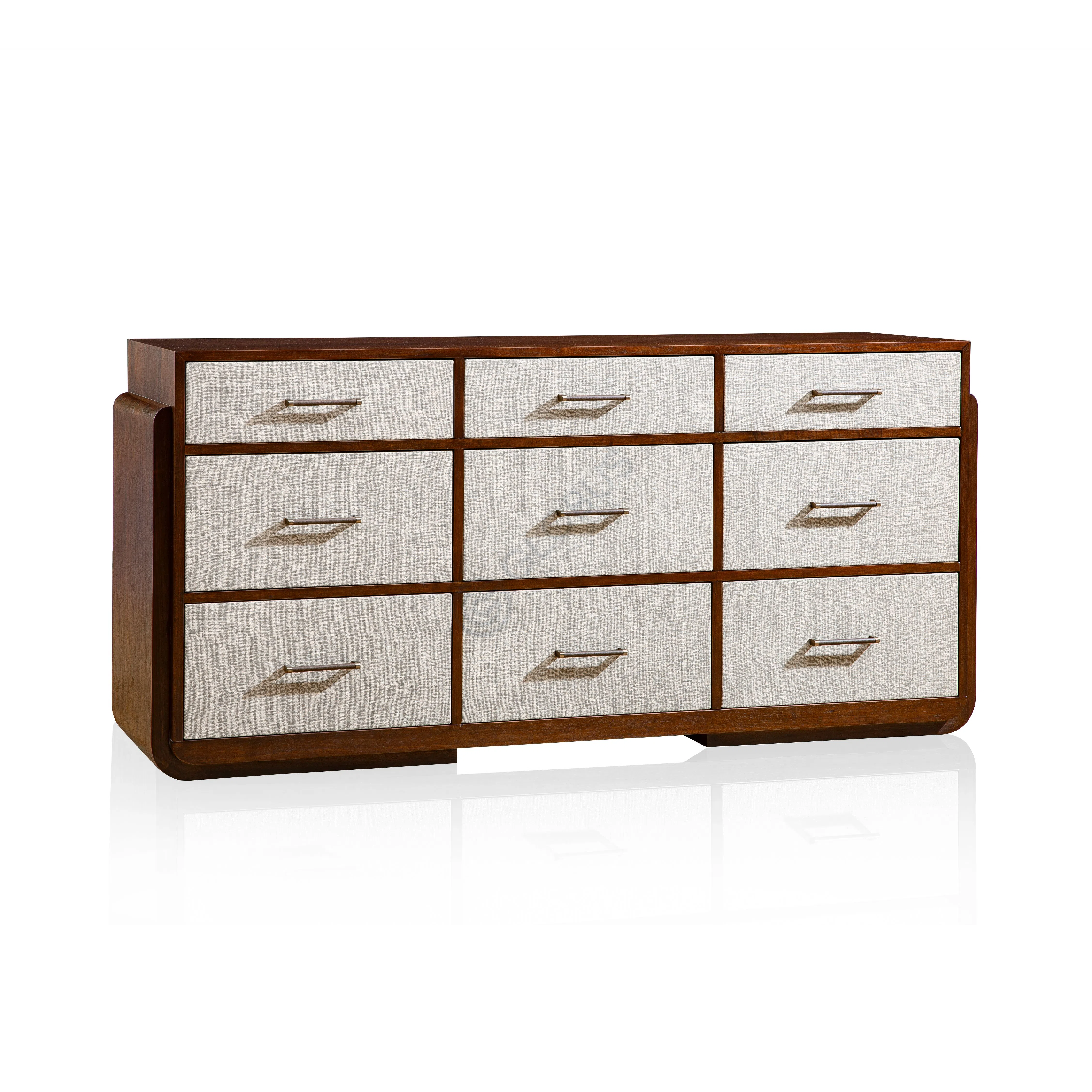 Dresser Maylis