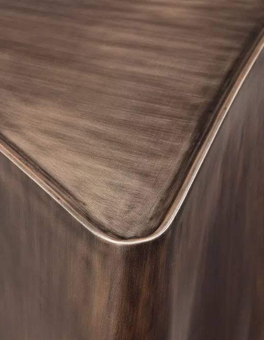 Side table Tarquinus