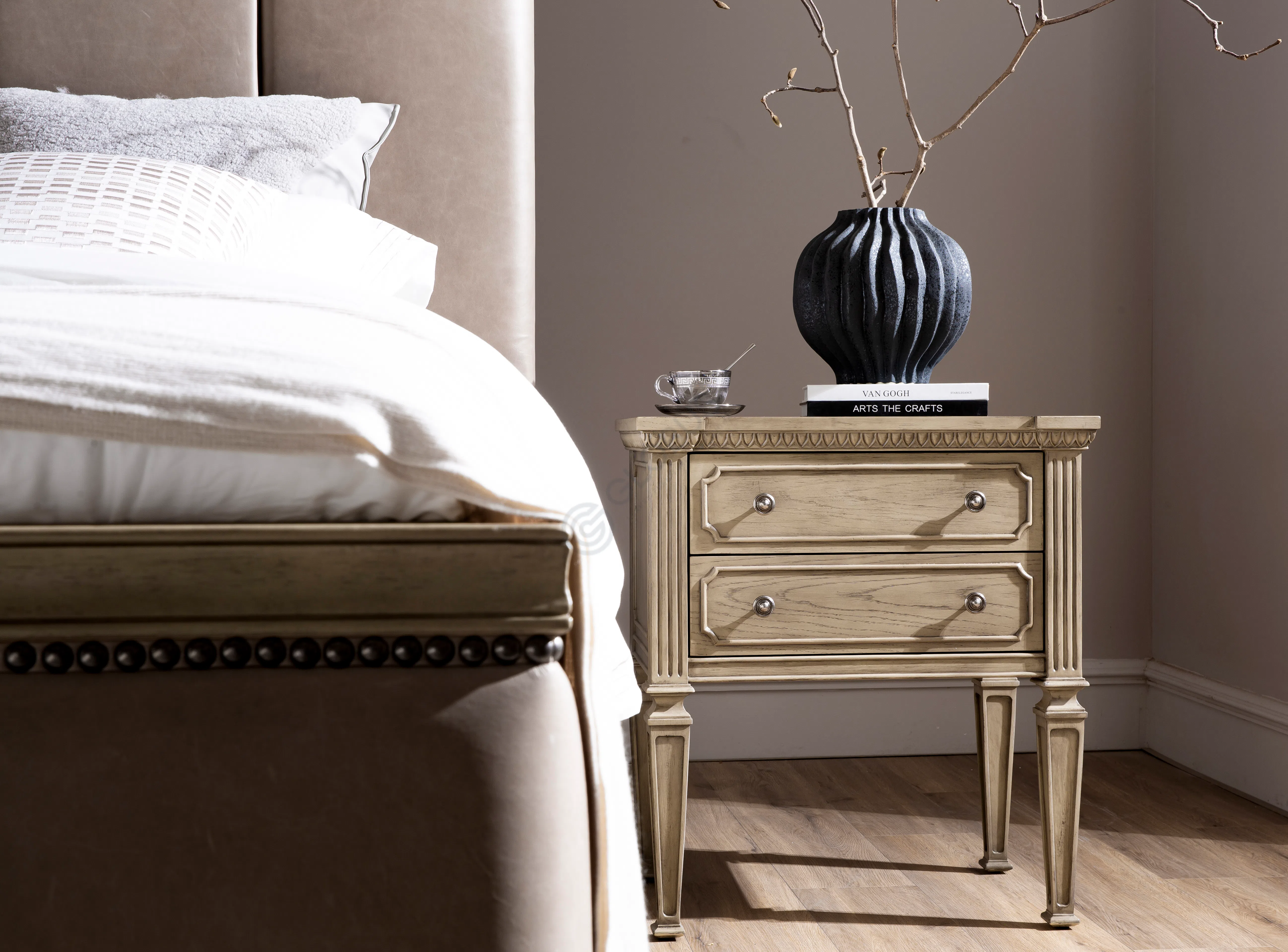 Bedside table Buonanima