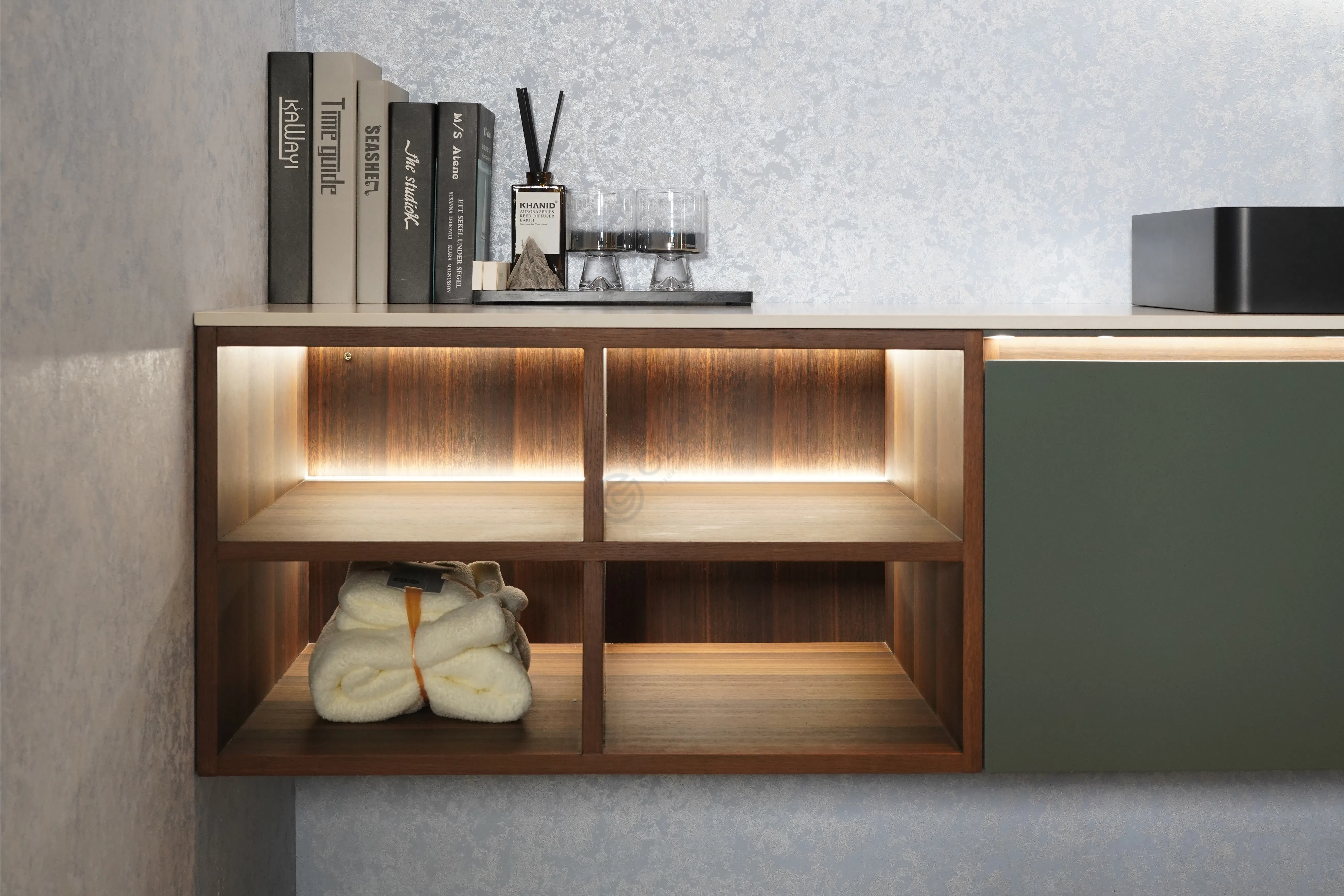 Bathroom cabinet Lavonda