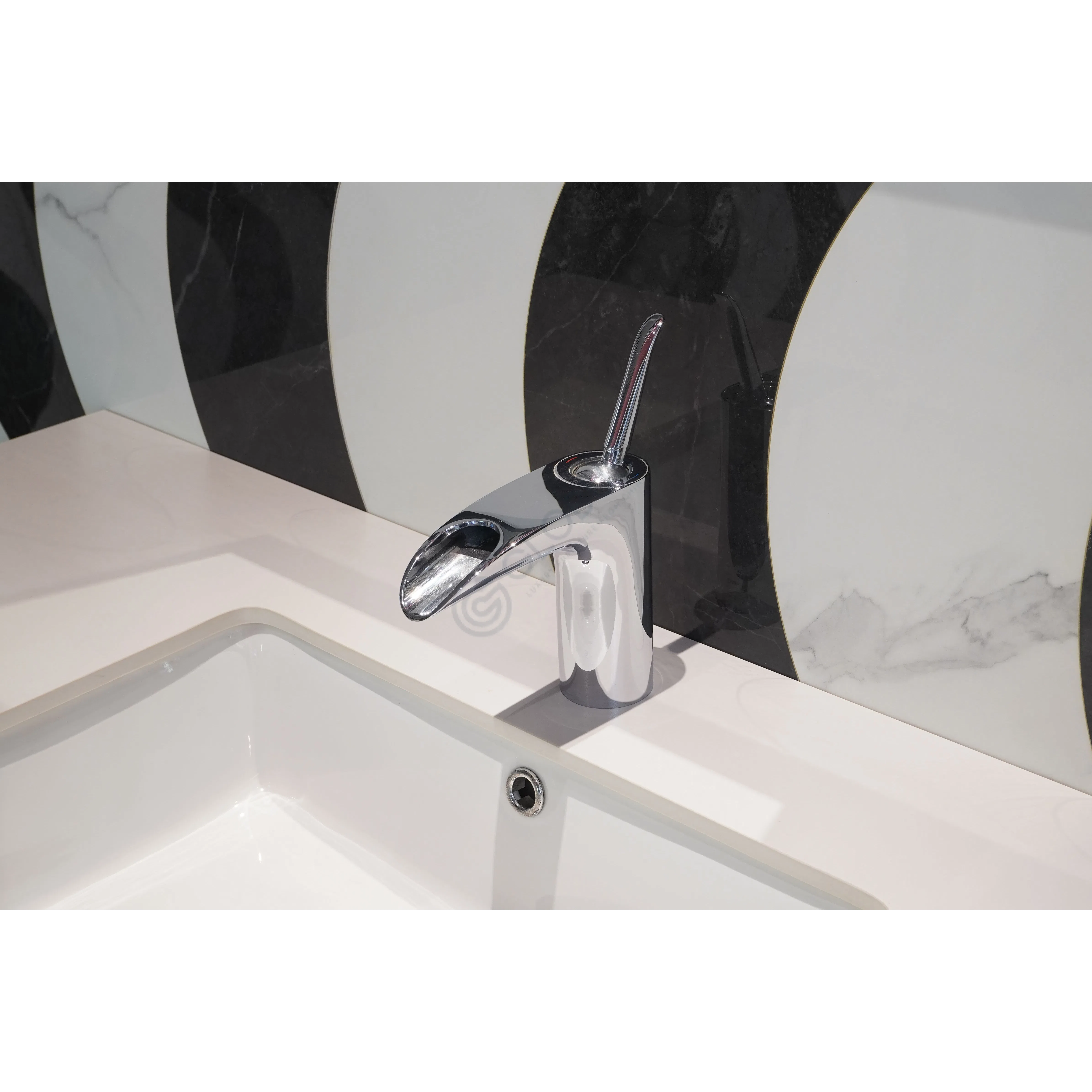 Ванный шкаф Catarina