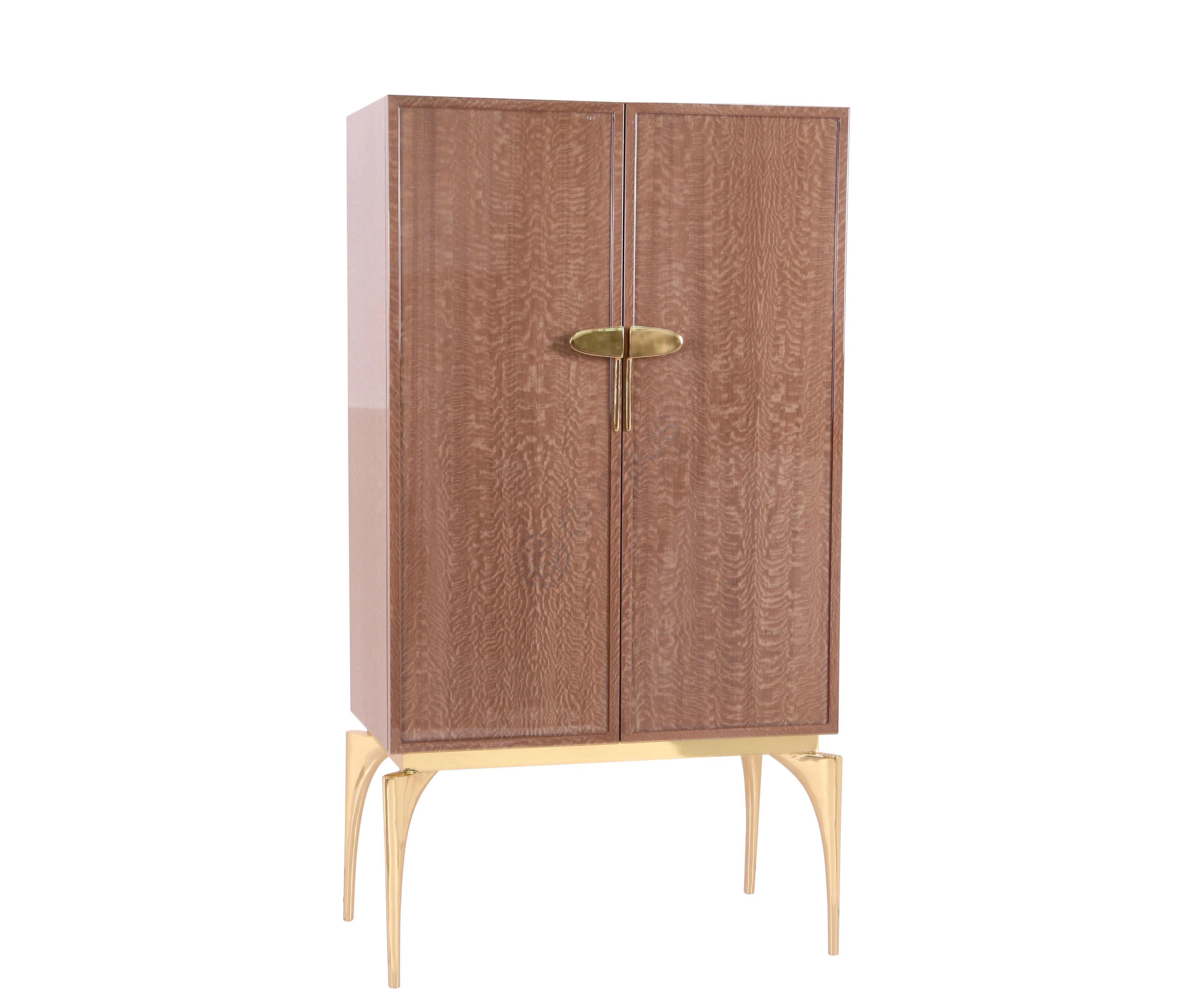 Sideboard HAMILTON CONTE Tenoch