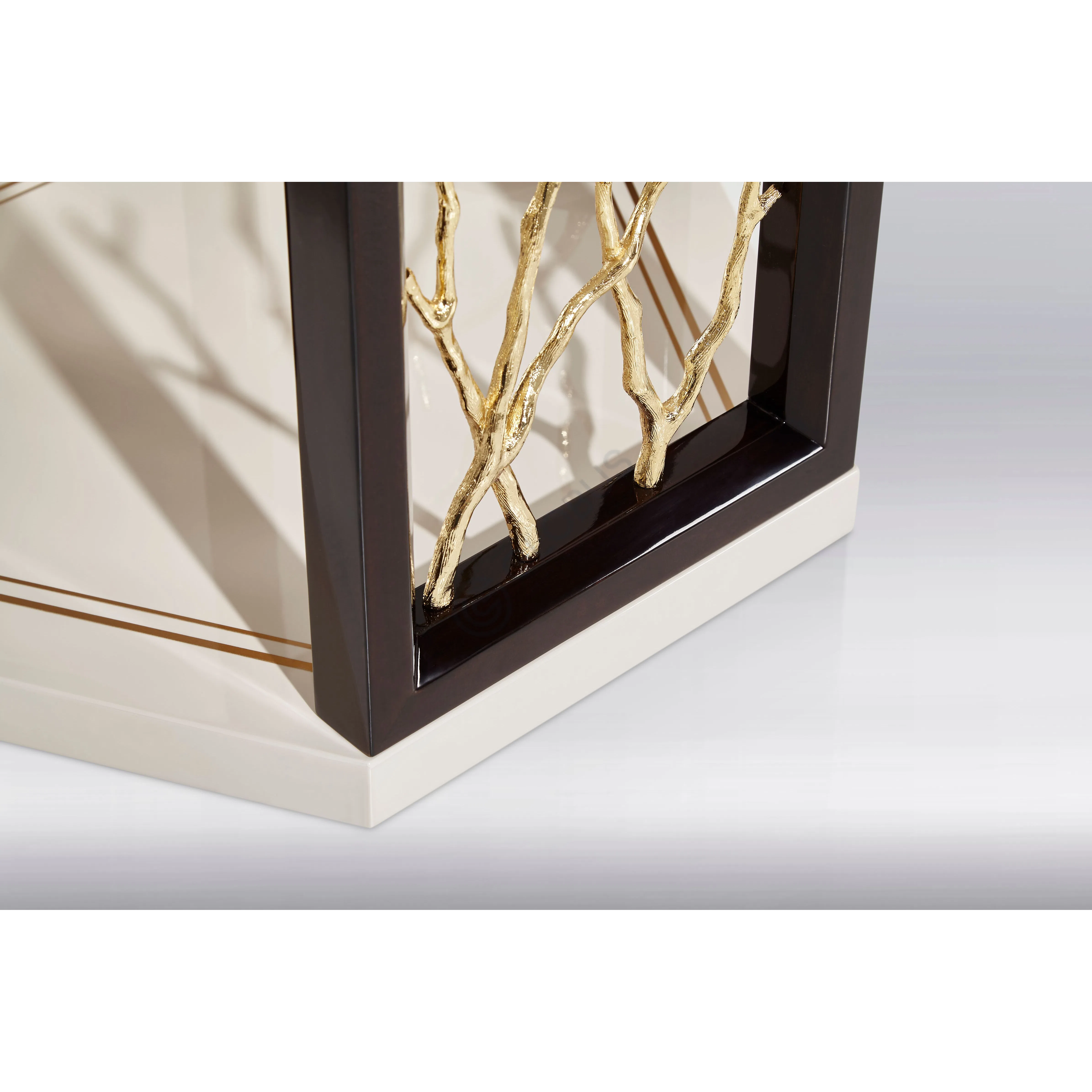 Угловой столик Philomenus