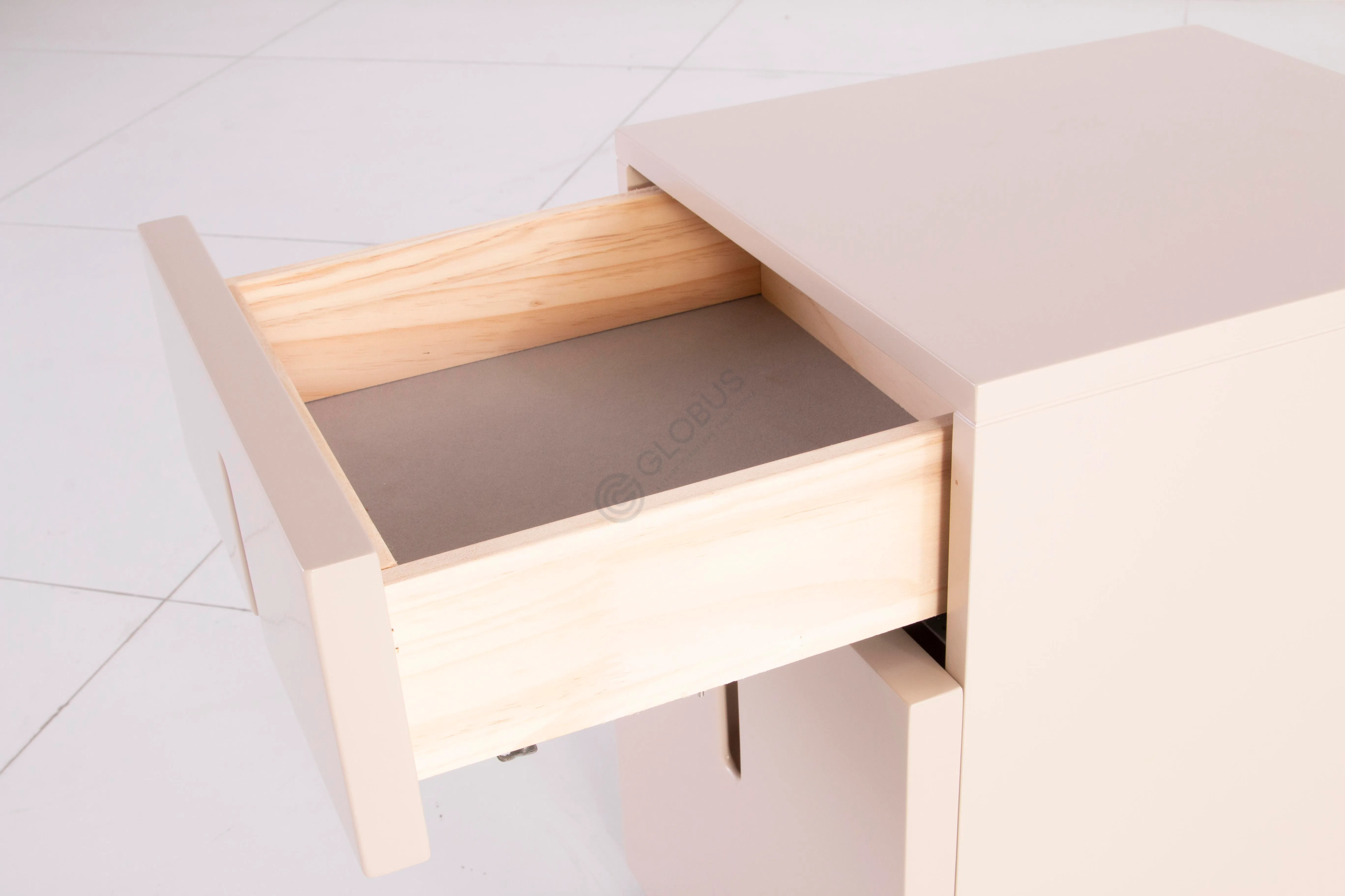 Bedside table Abbinare