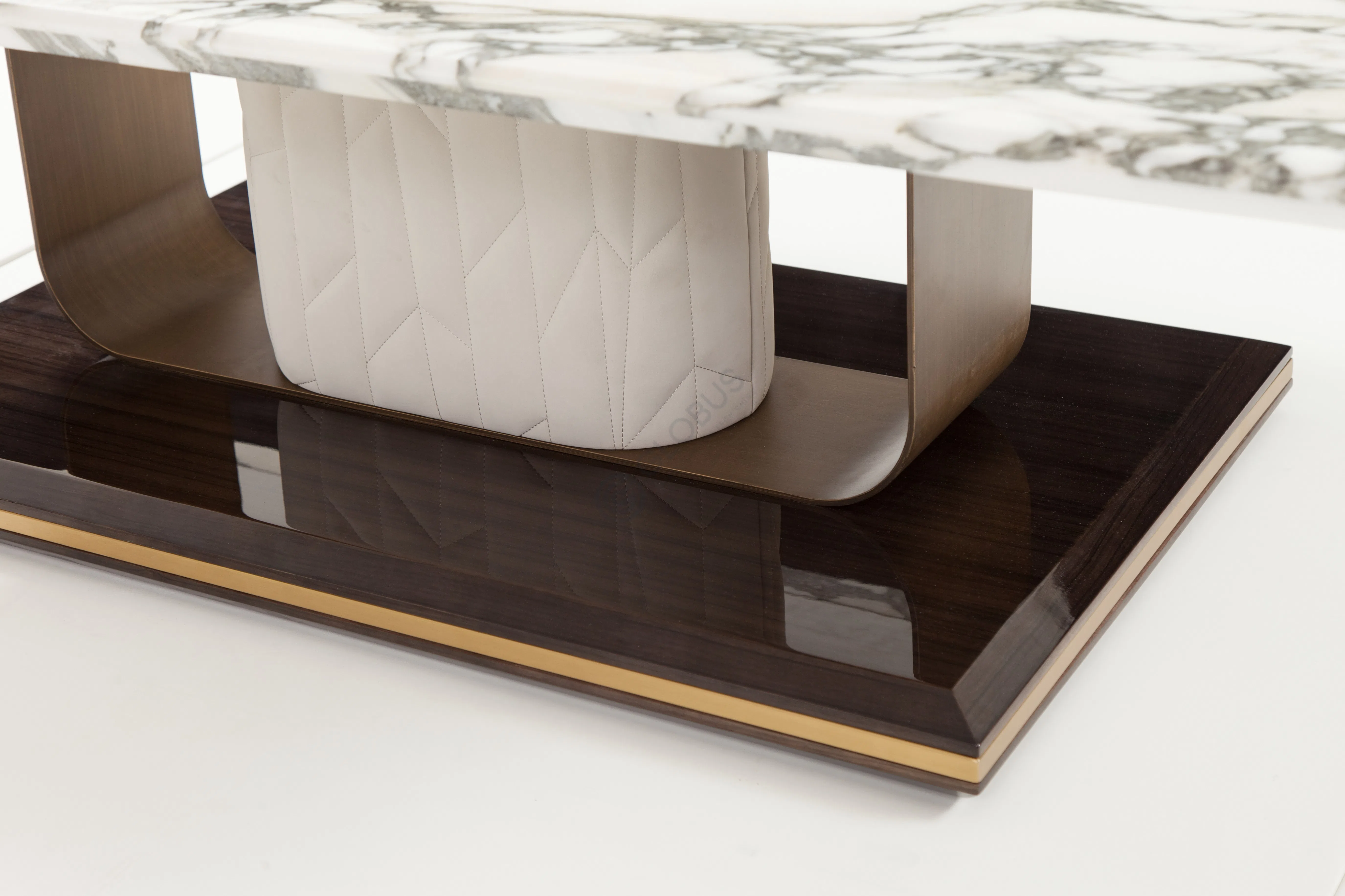 Coffee table Olimirlim