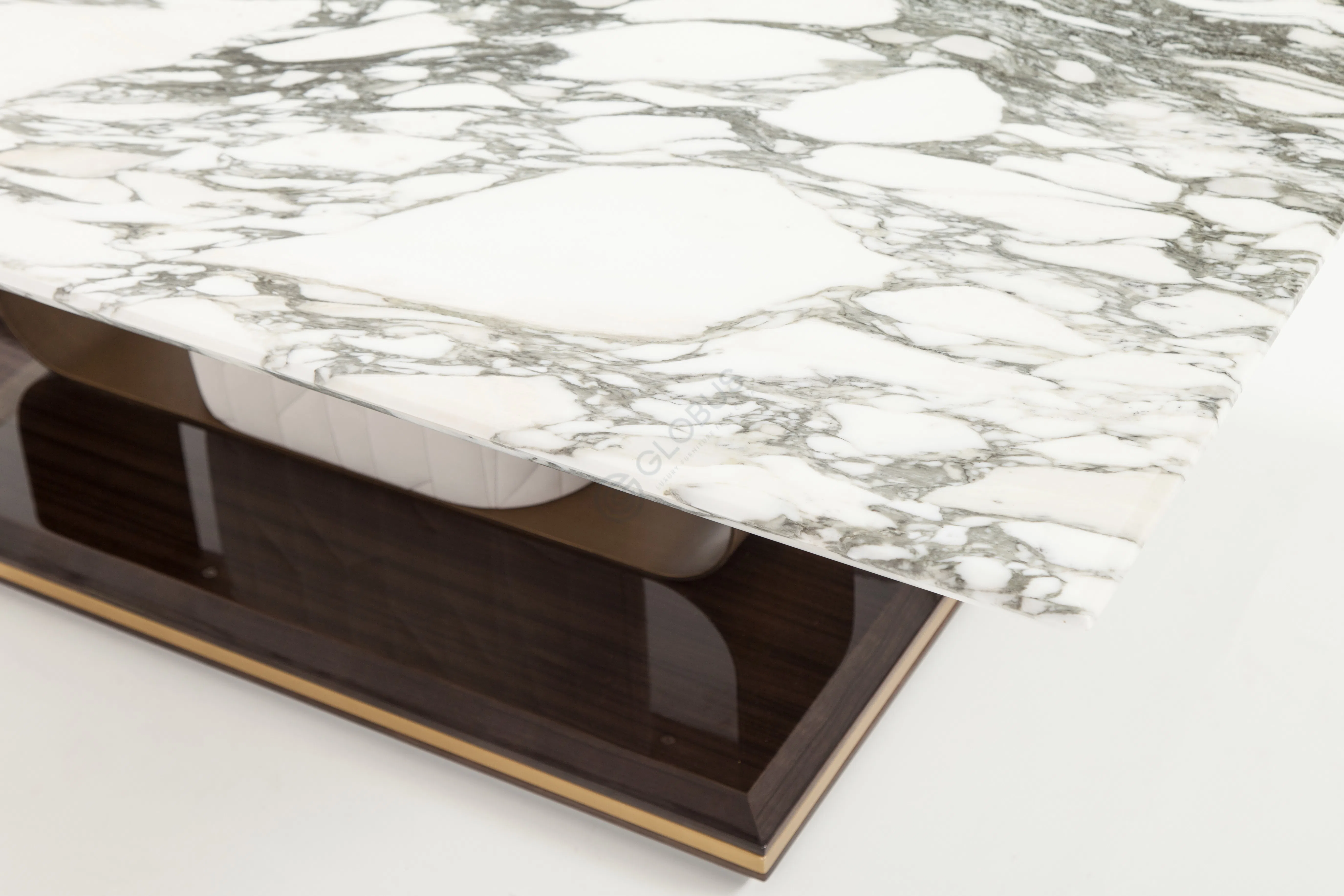 Coffee table Olimirlim