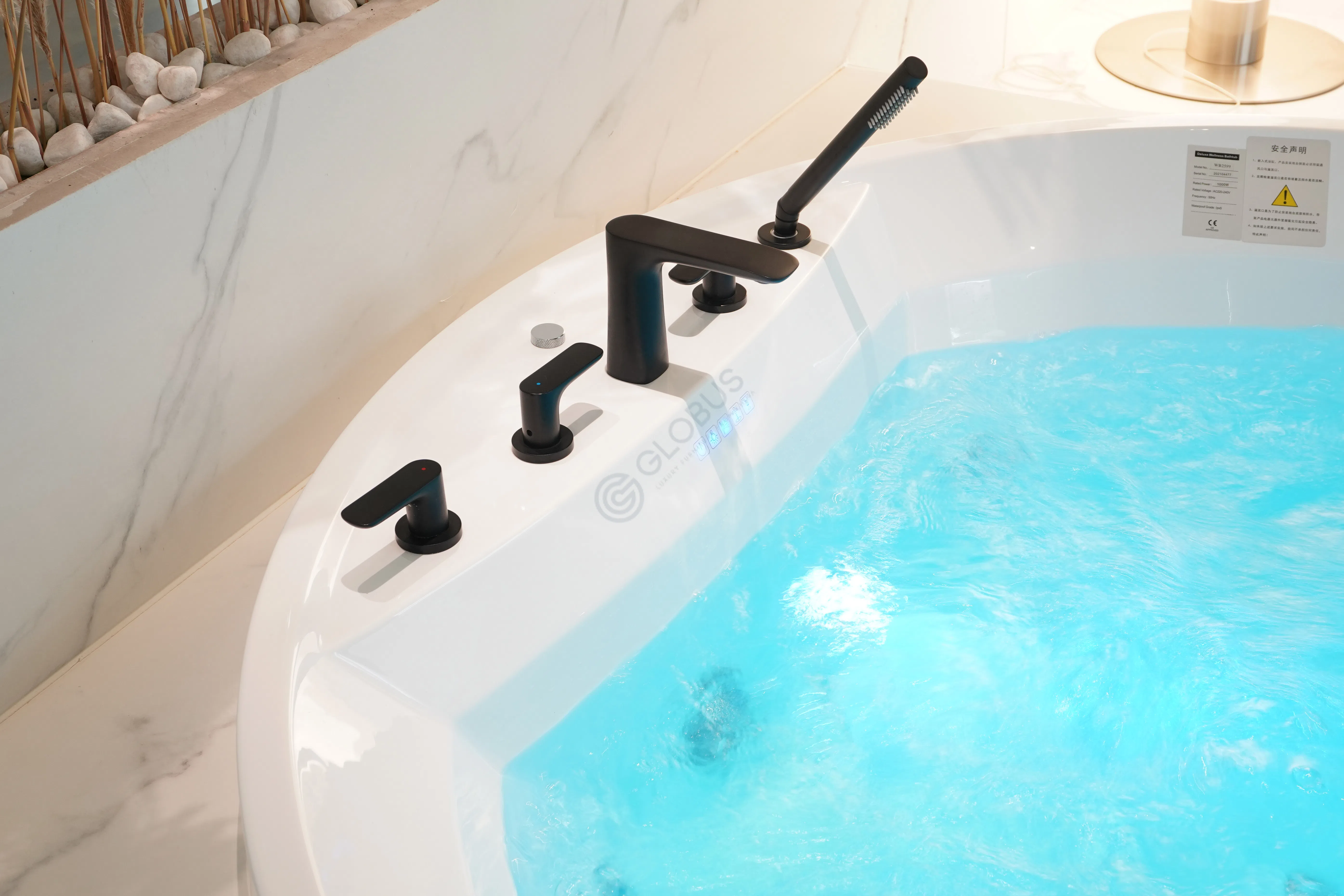 Jacuzzi Sinfronio