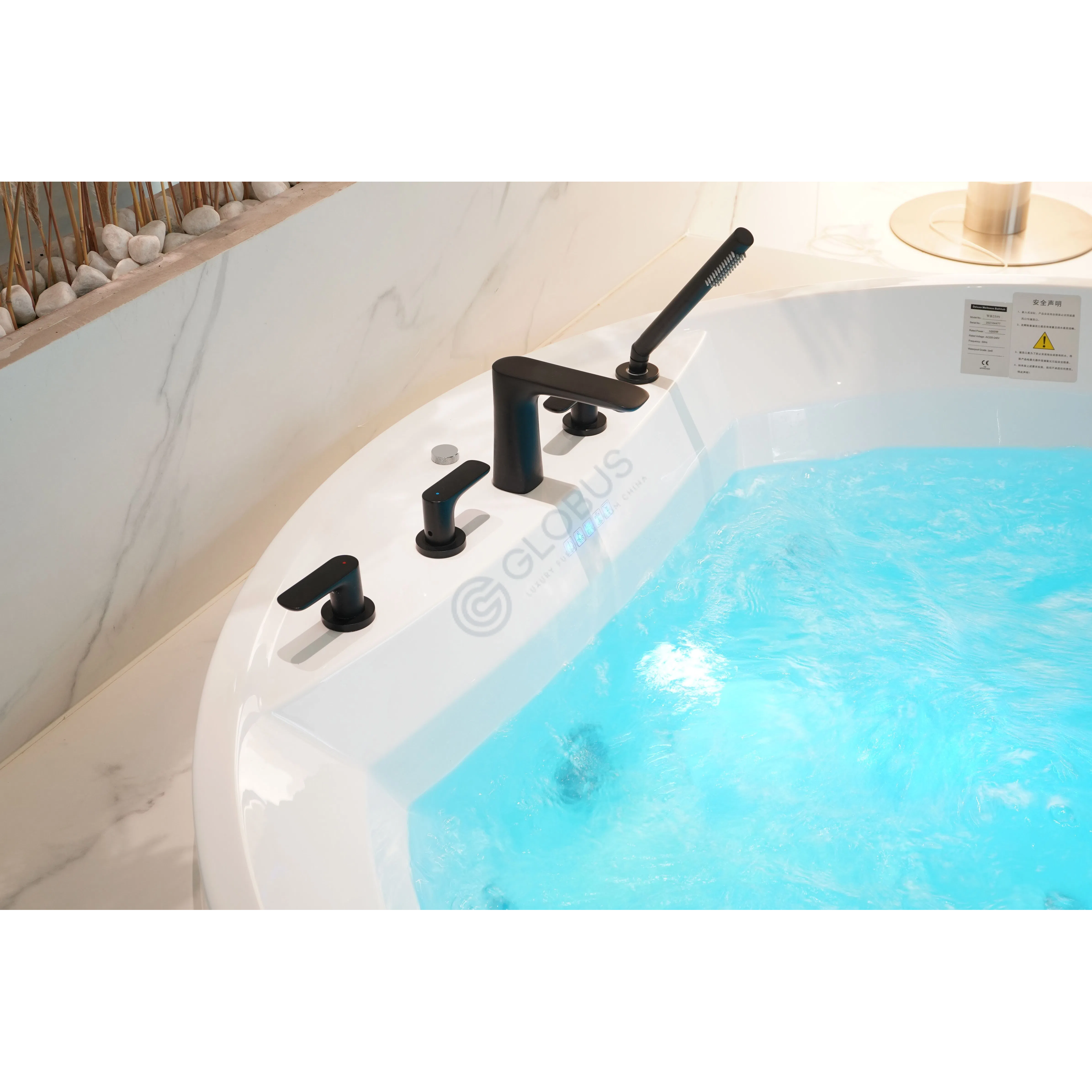 Jacuzzi Sinfronio