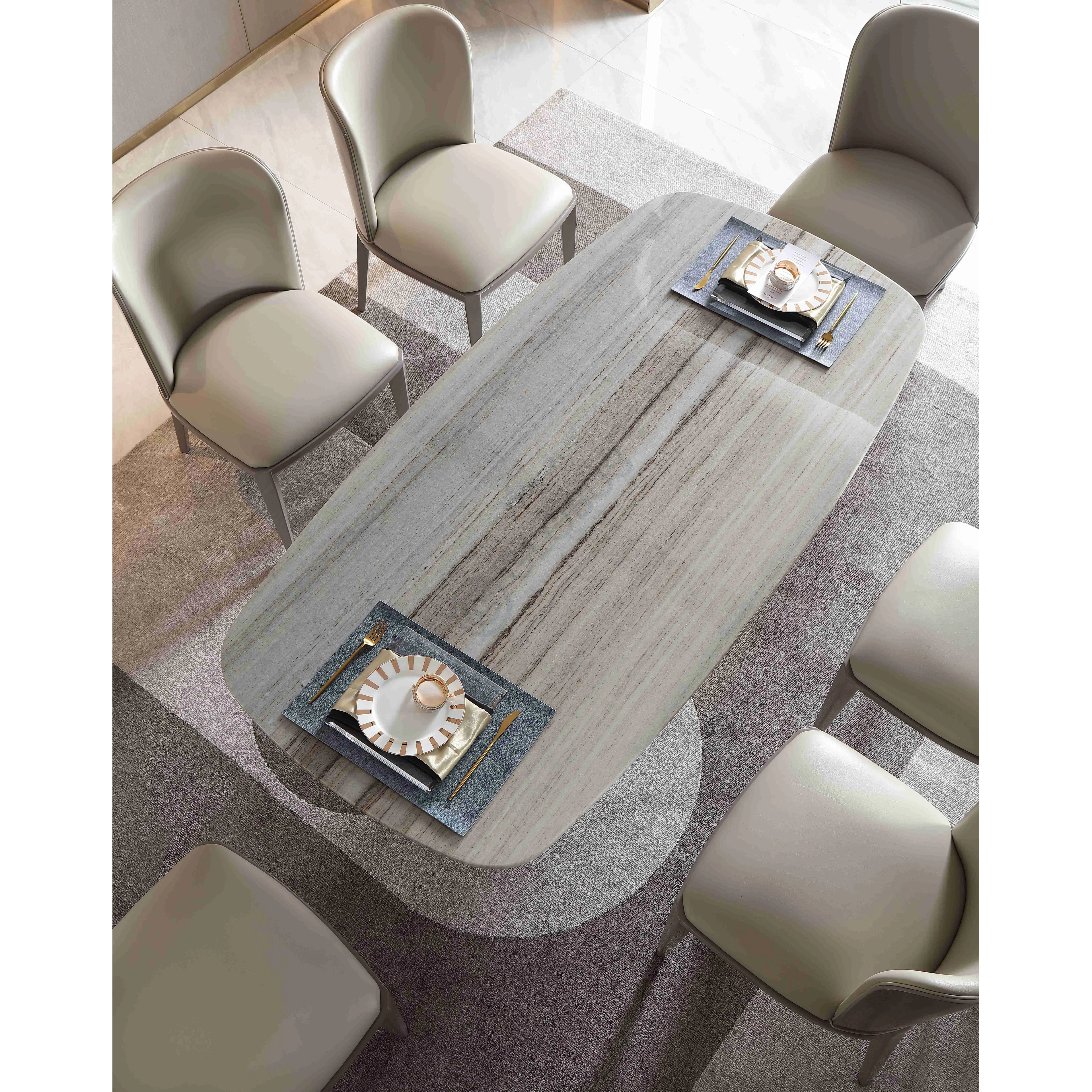 Dining table Lavaughn