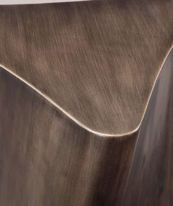 Side table Tarquinus