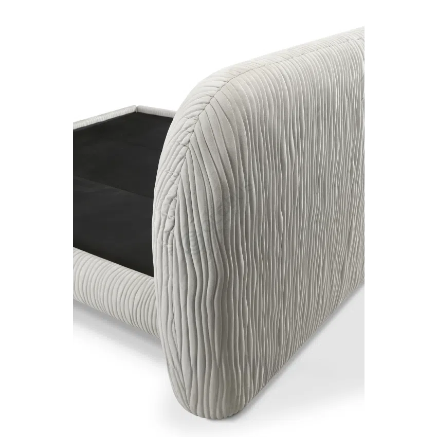 Кровать HESSENTIA Leaf