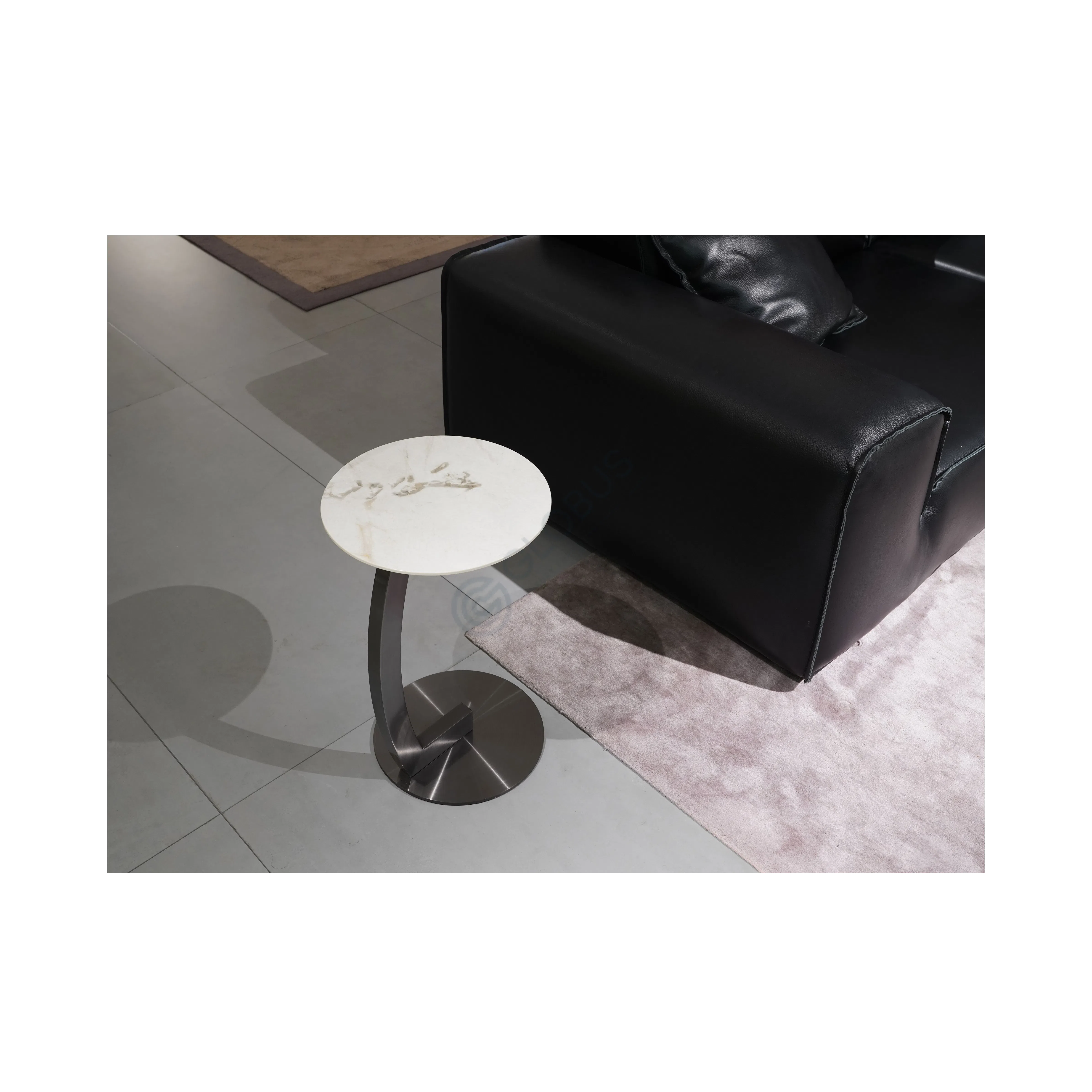 Угловой столик Cyparissus