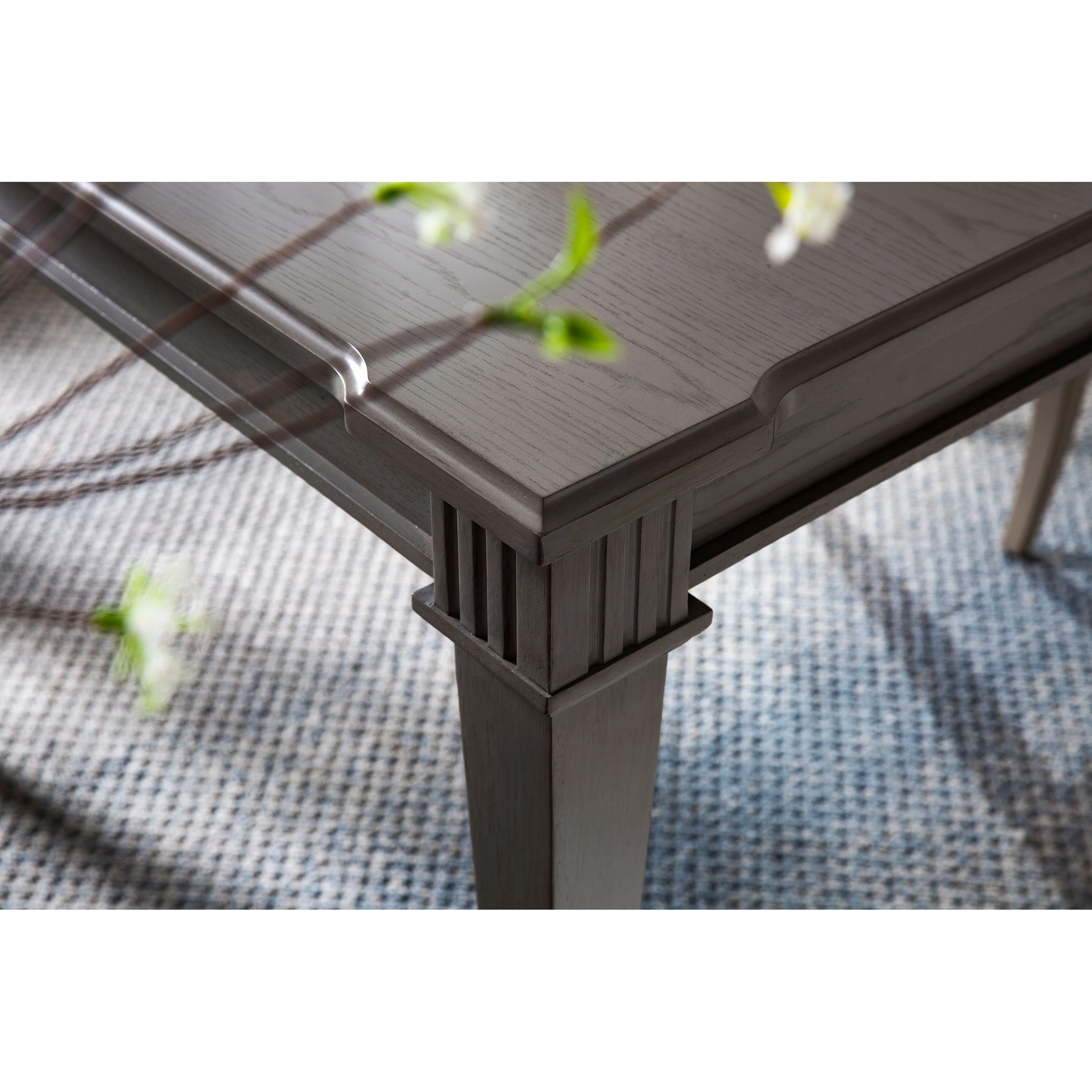 Обеденный стол Tomasino