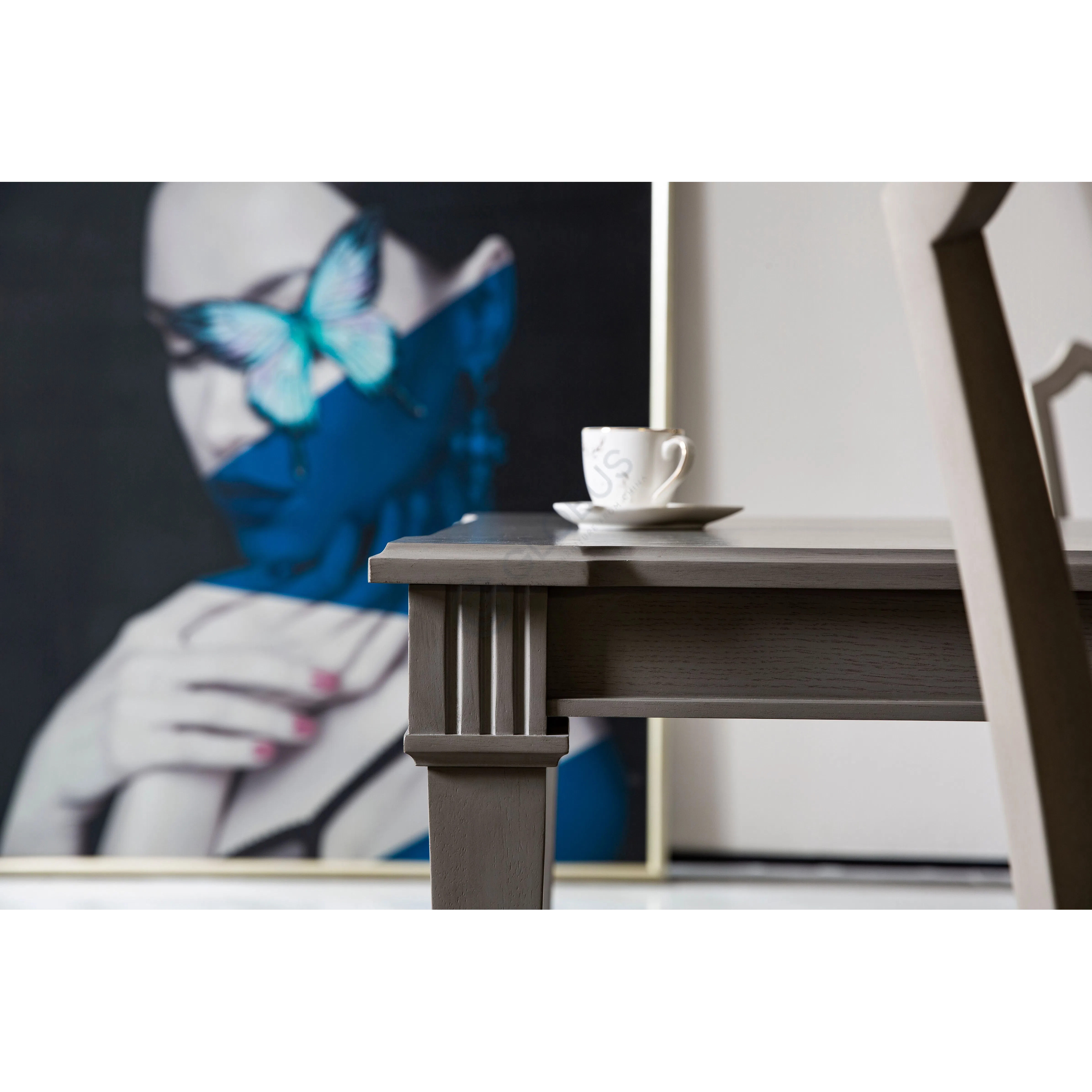 Обеденный стол Tomasino