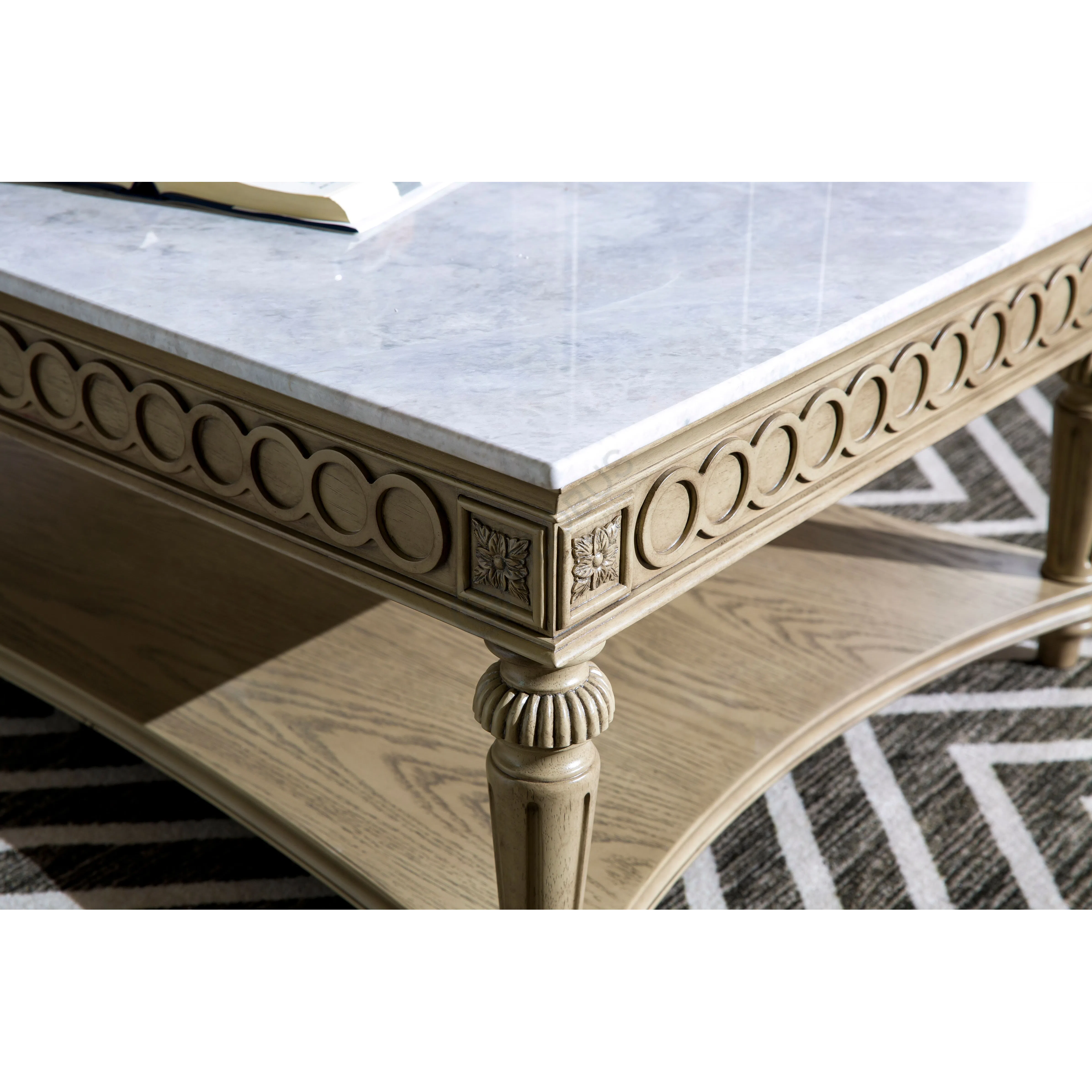 Coffee table Pallescens