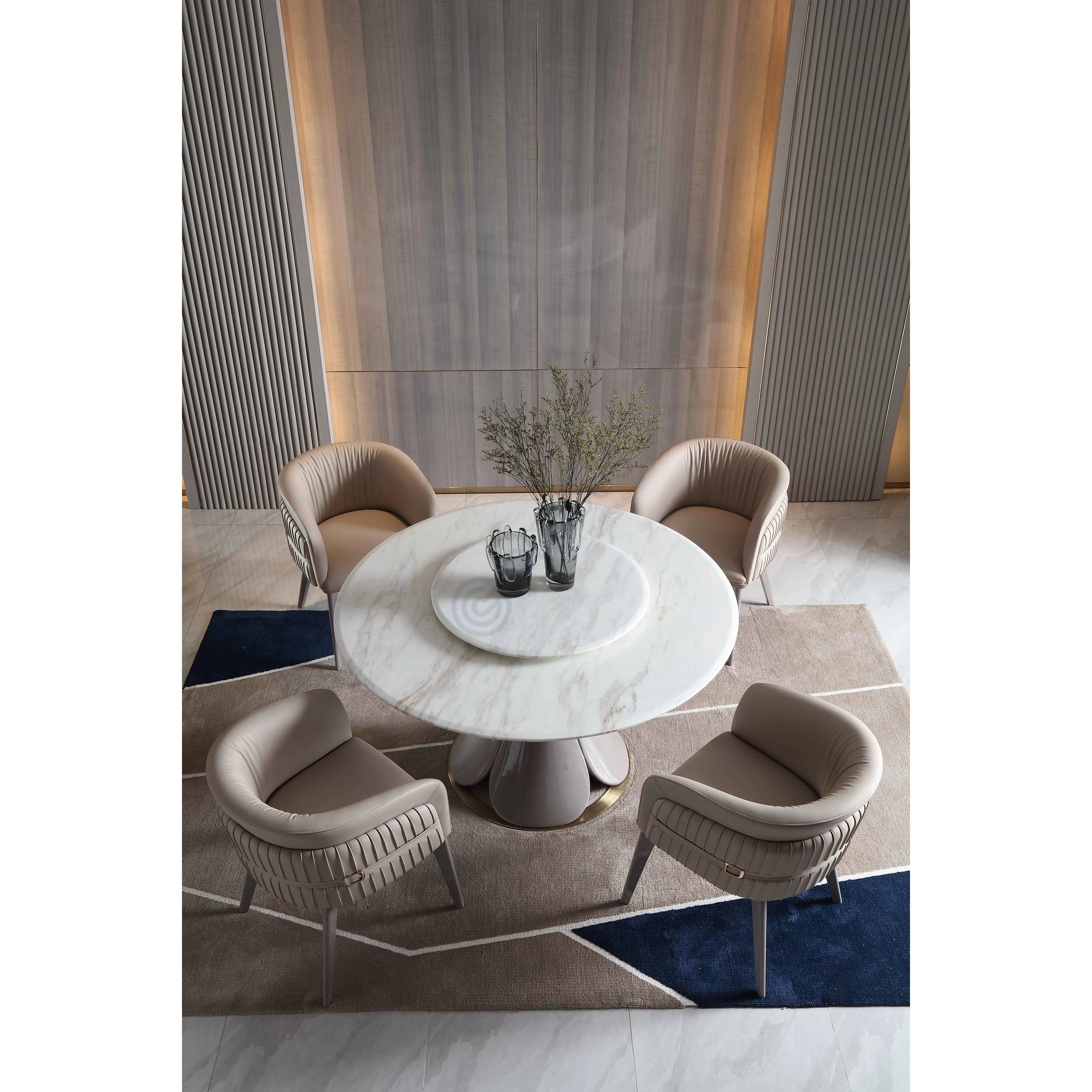 Обеденный стол Quanco