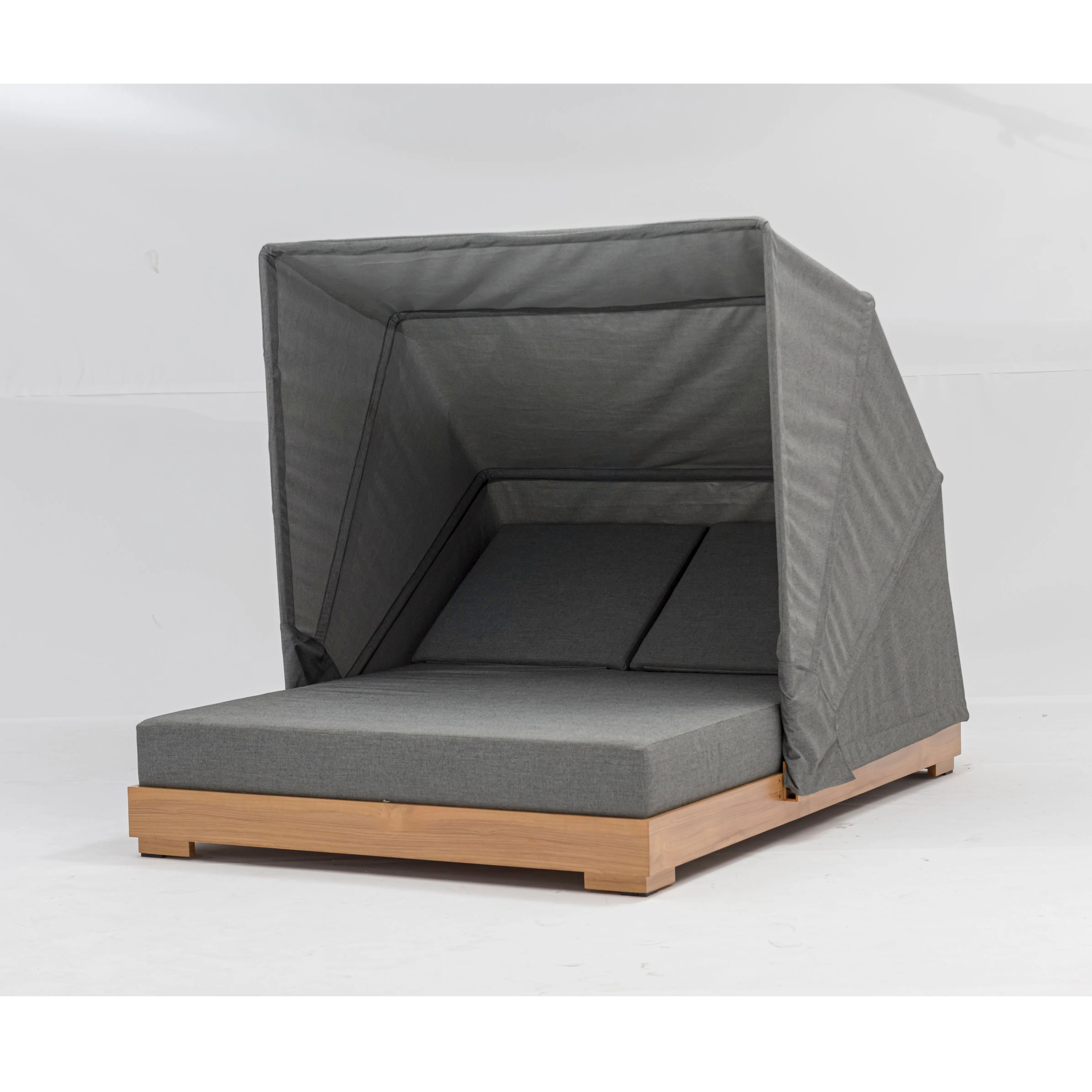 Уличный диван-кровать COUTURE JARDIN