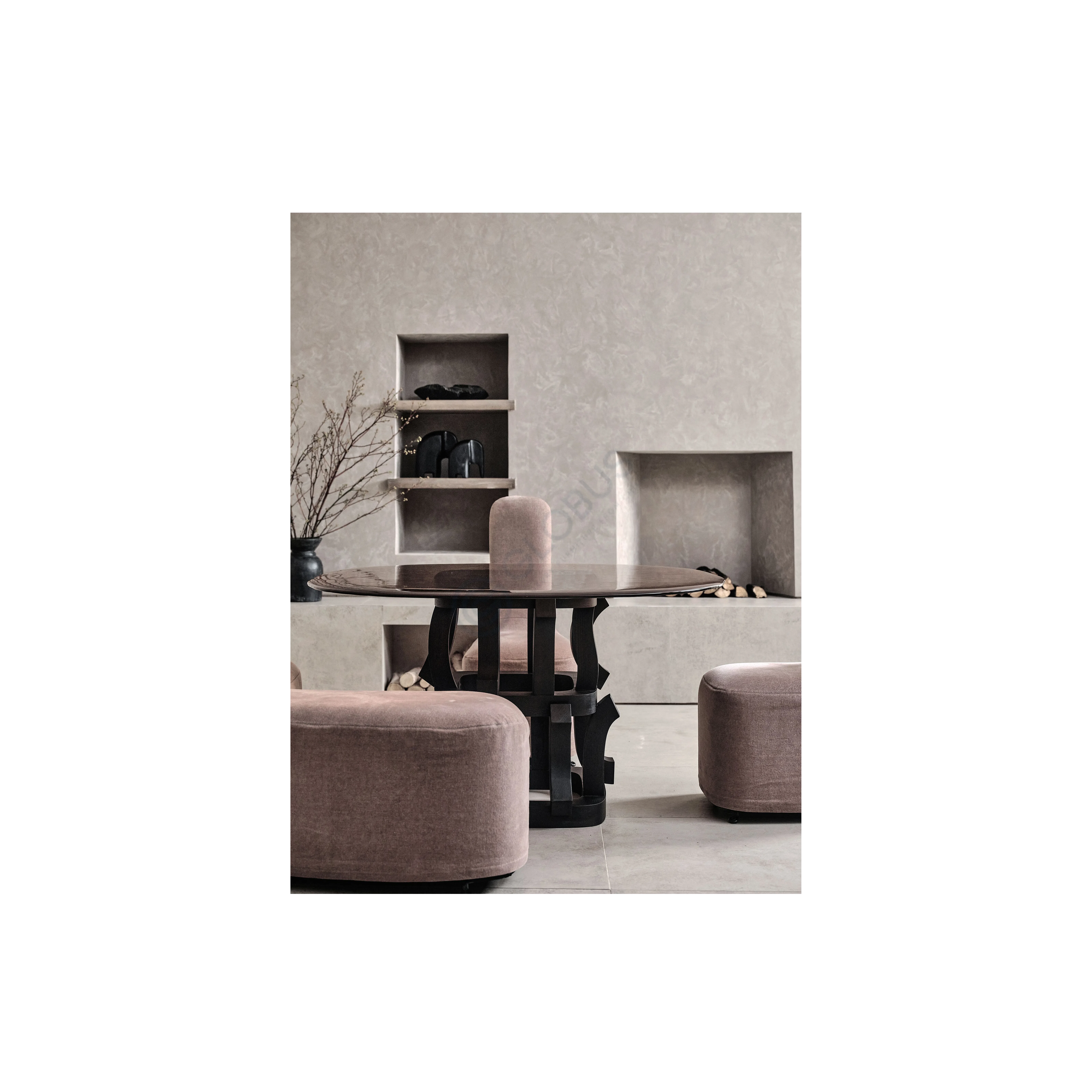 Dining table Quesnell