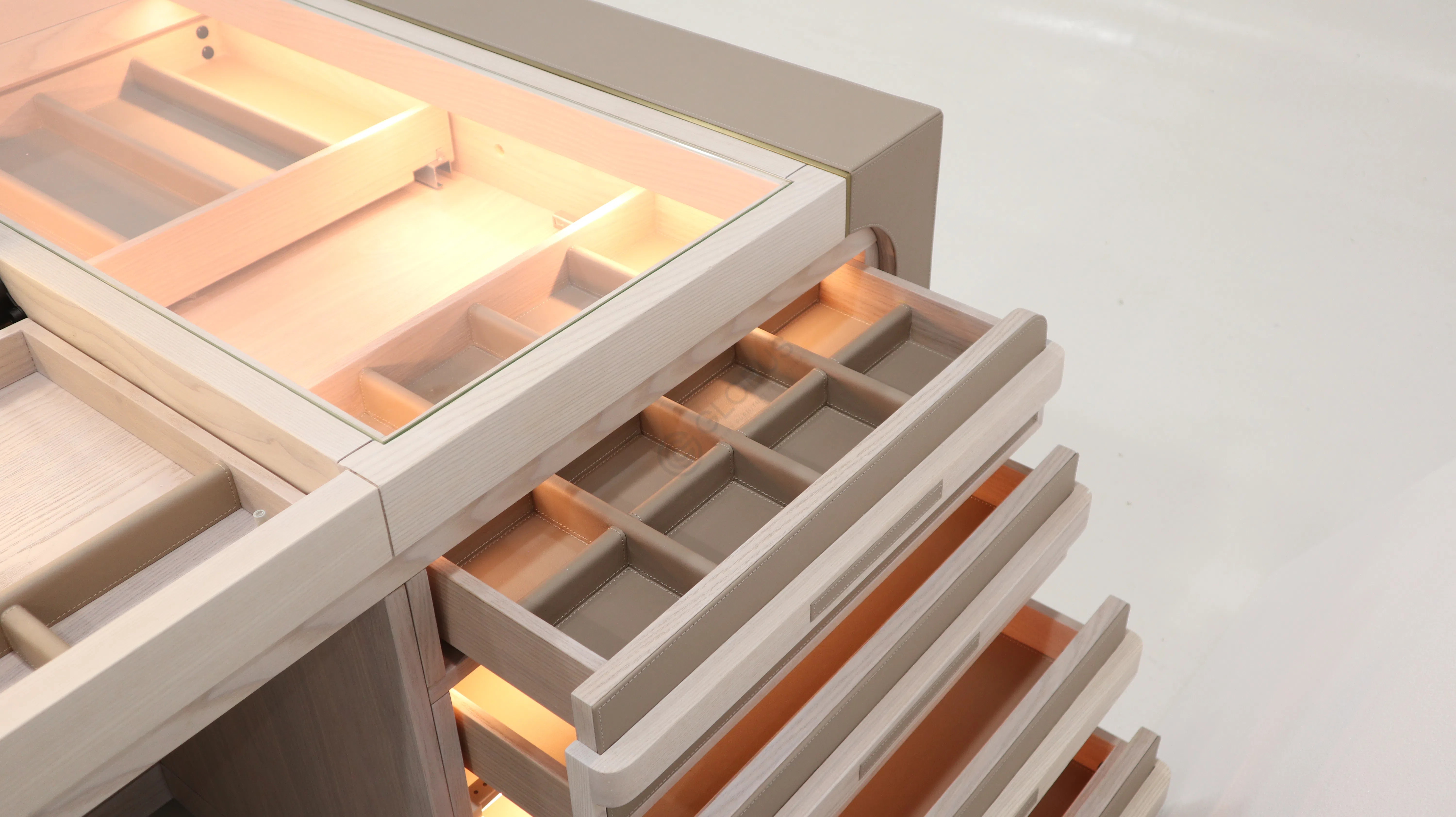 Walk-in wardrobe Sasone