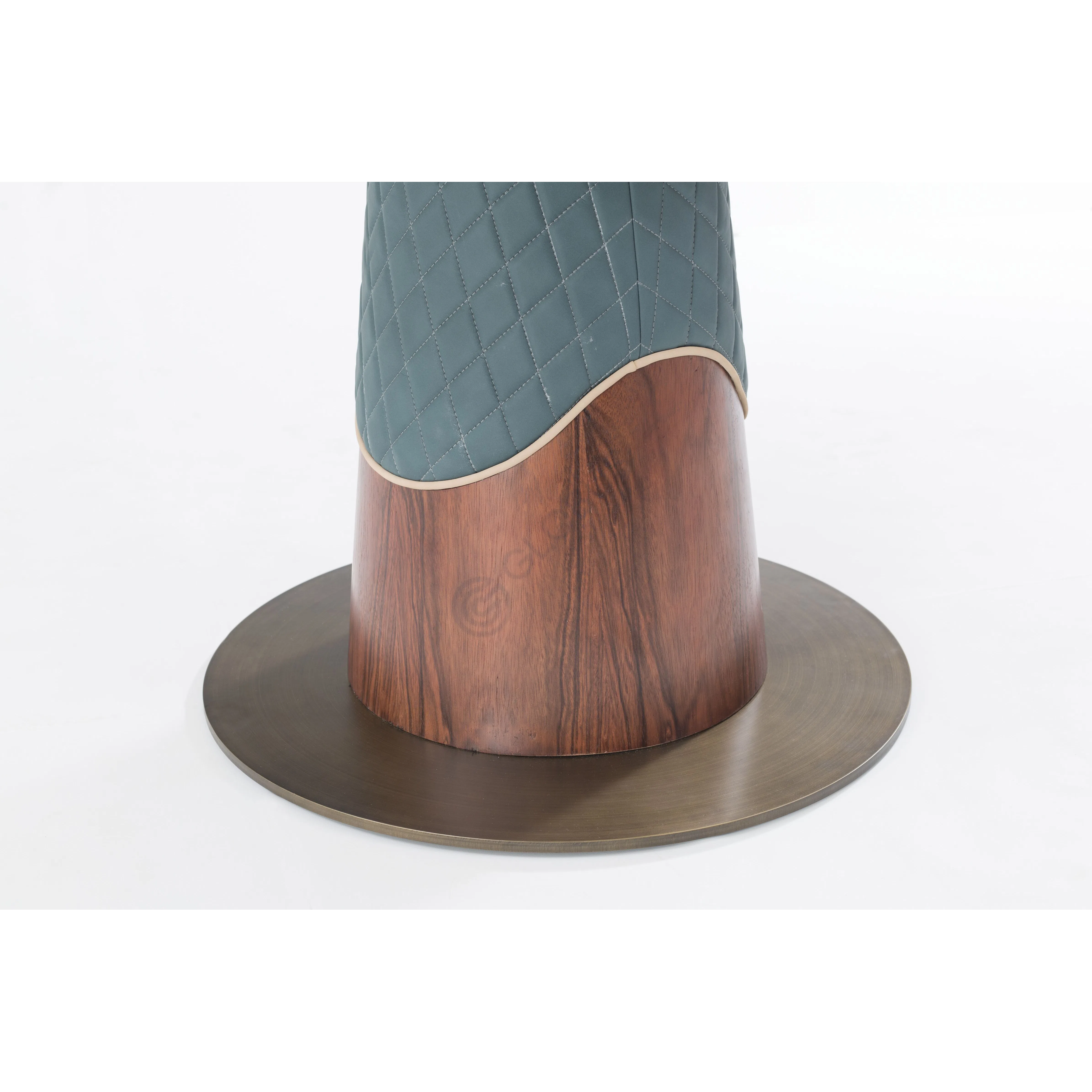 Dining table Xenarina