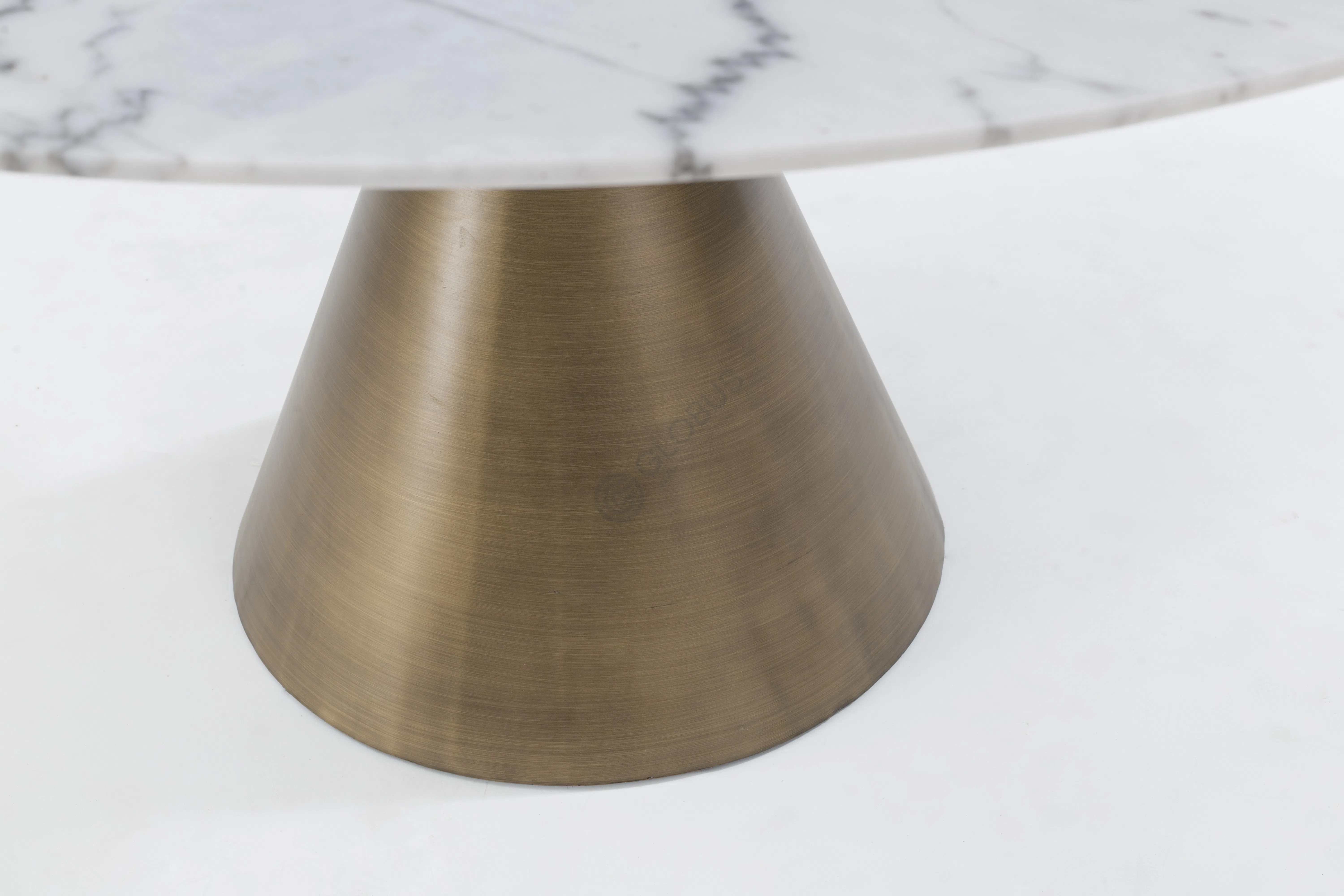 Dining table Fililena