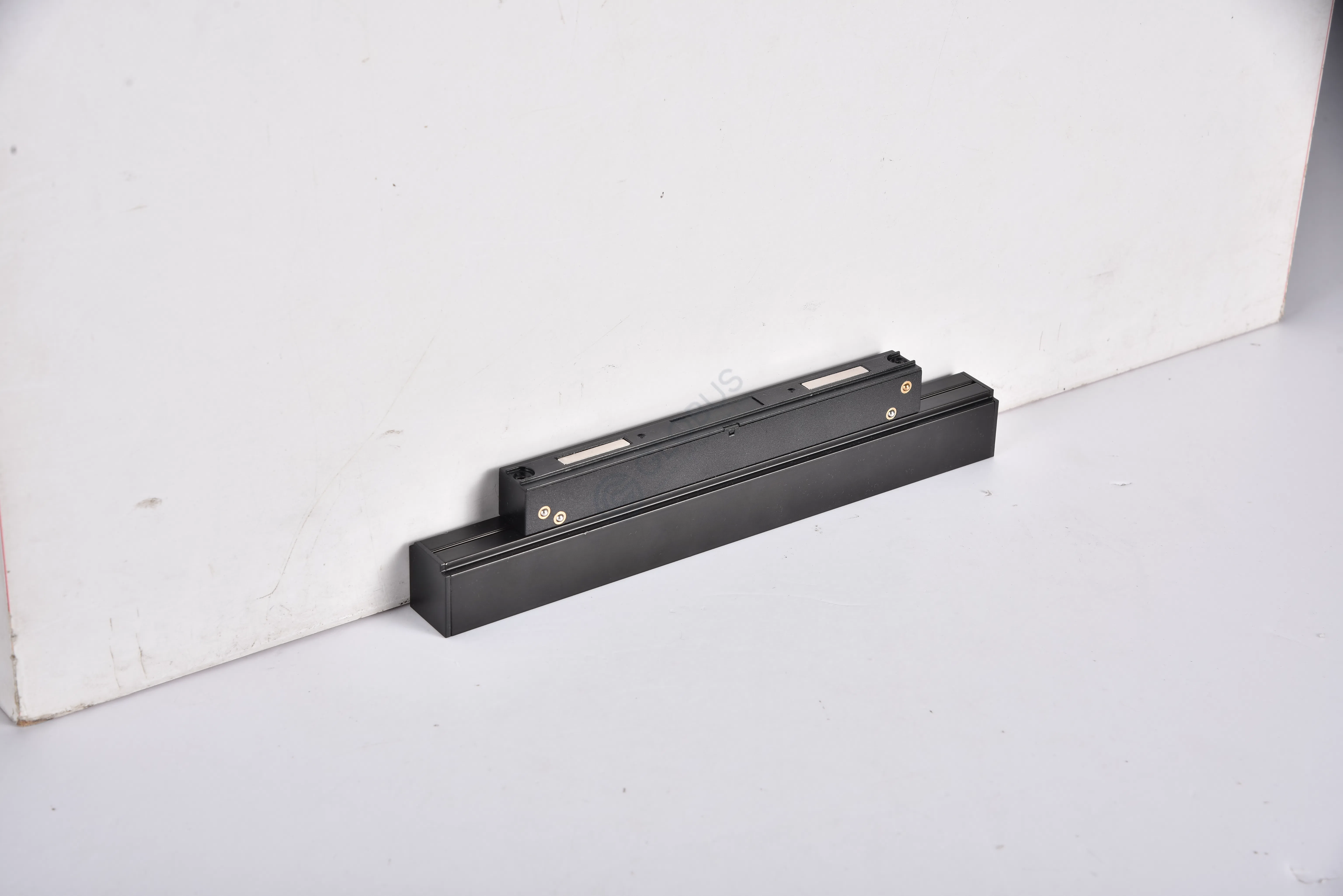 Track lighting Hadleigh