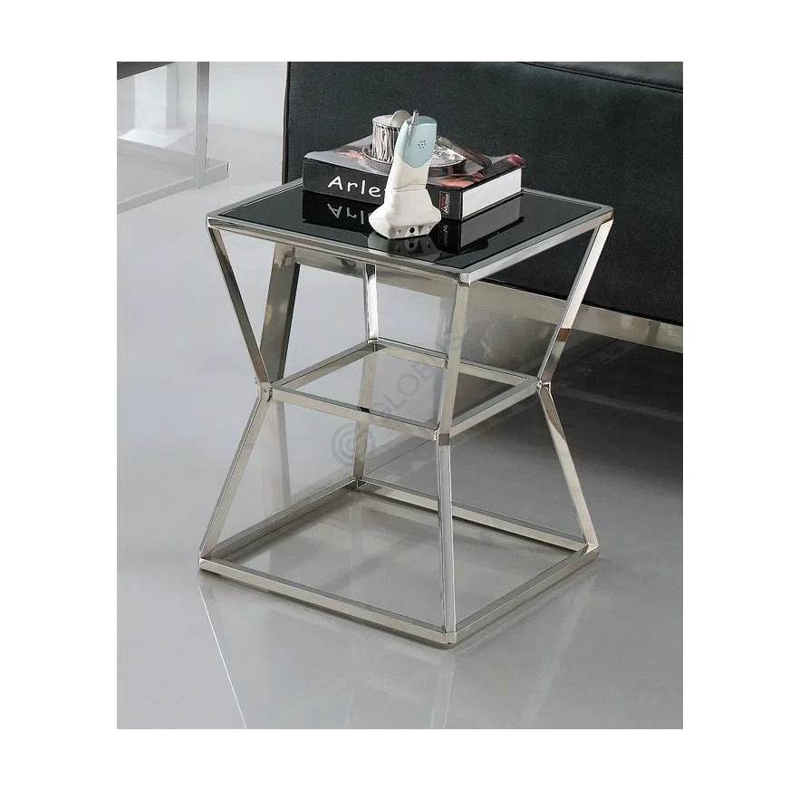 Corner table Akira