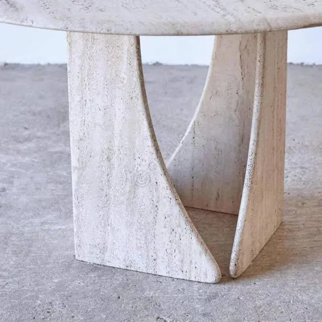 Dining table Divulgare