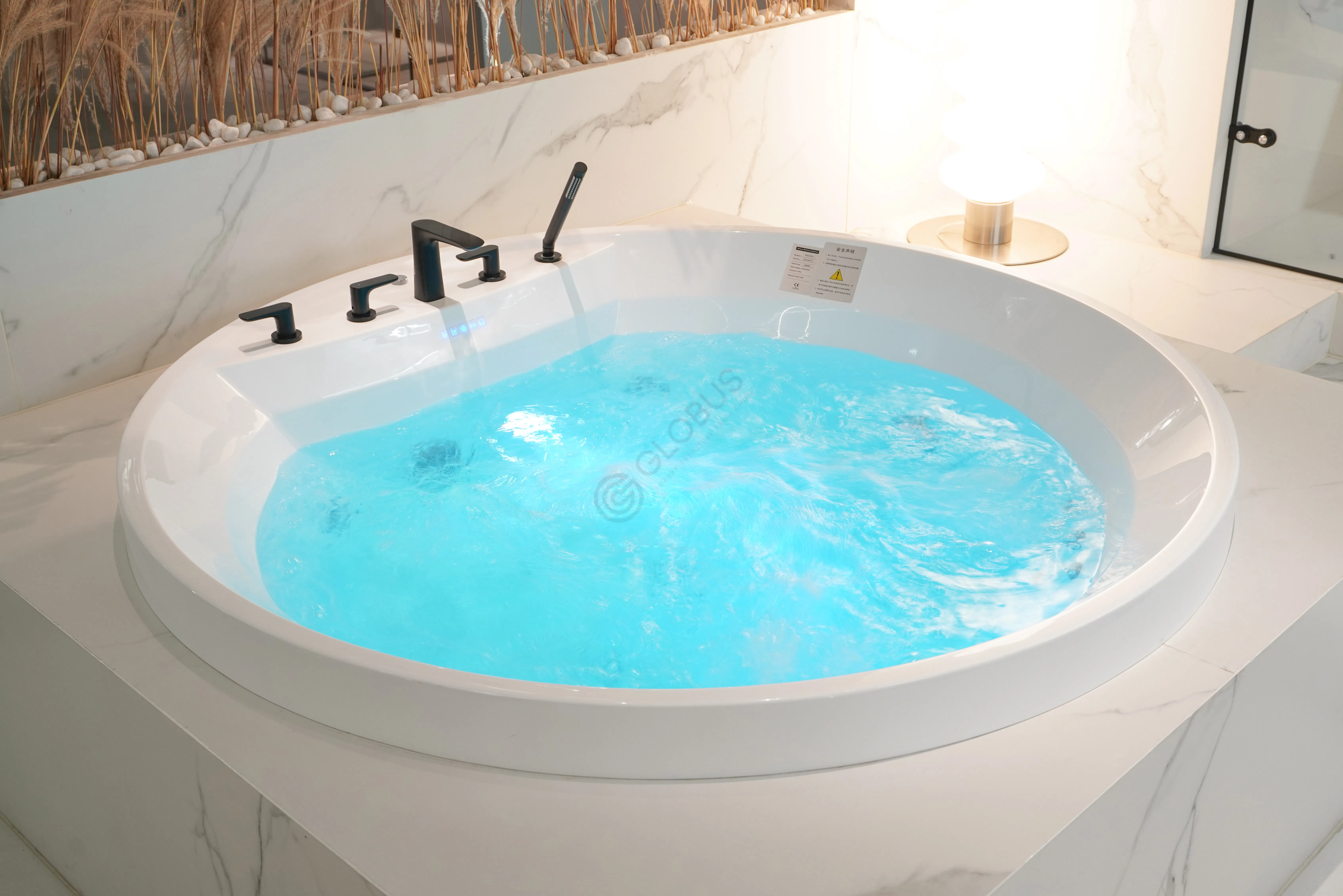 Jacuzzi Sinfronio