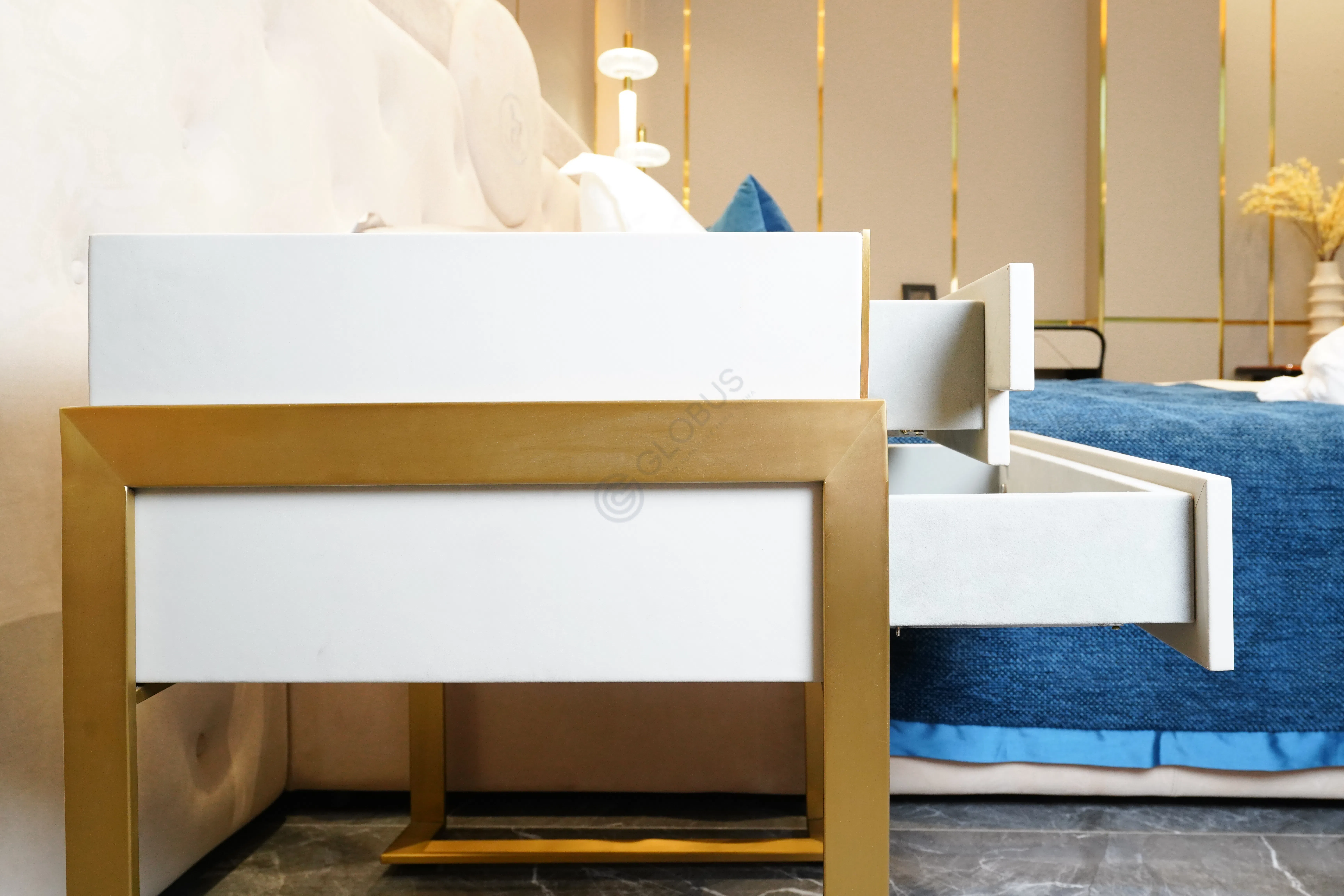 Bedside table Marellis