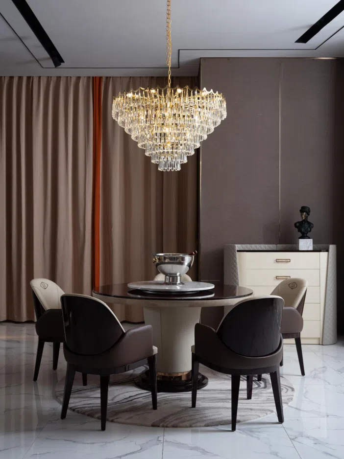 Dining table Recital