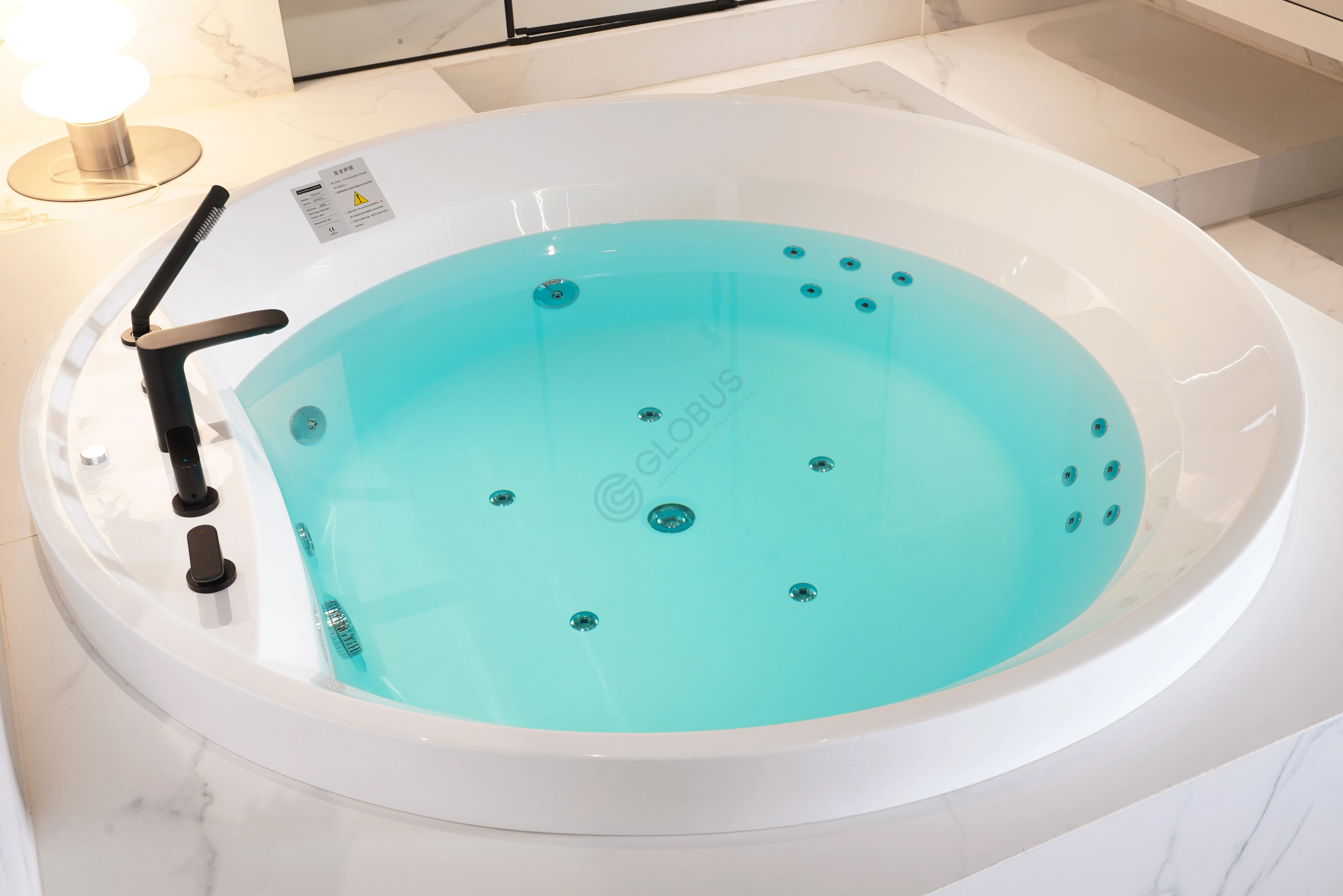 Jacuzzi Sinfronio