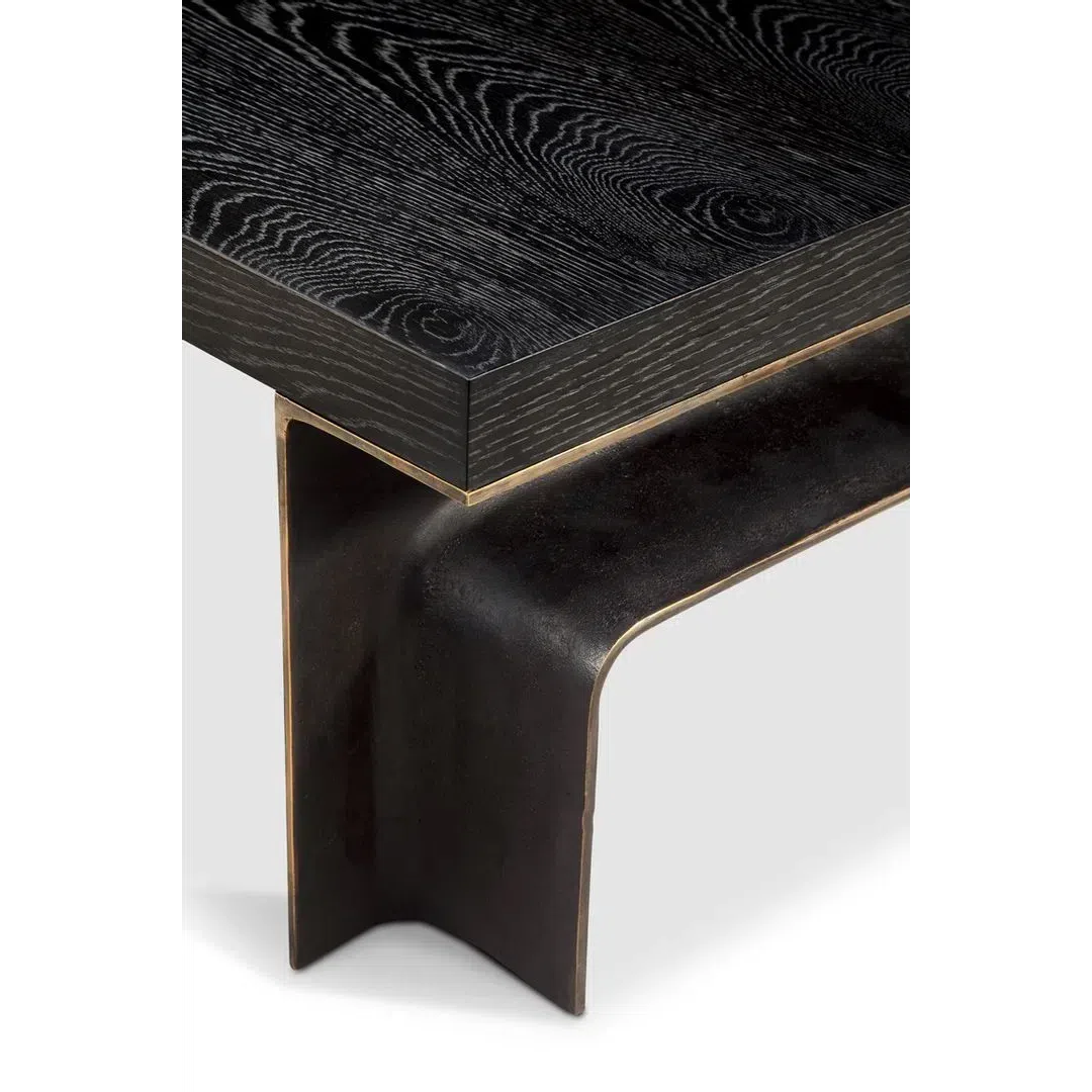 Coffee table Ossequio