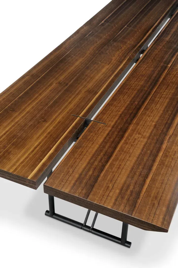 Dining table Autocles