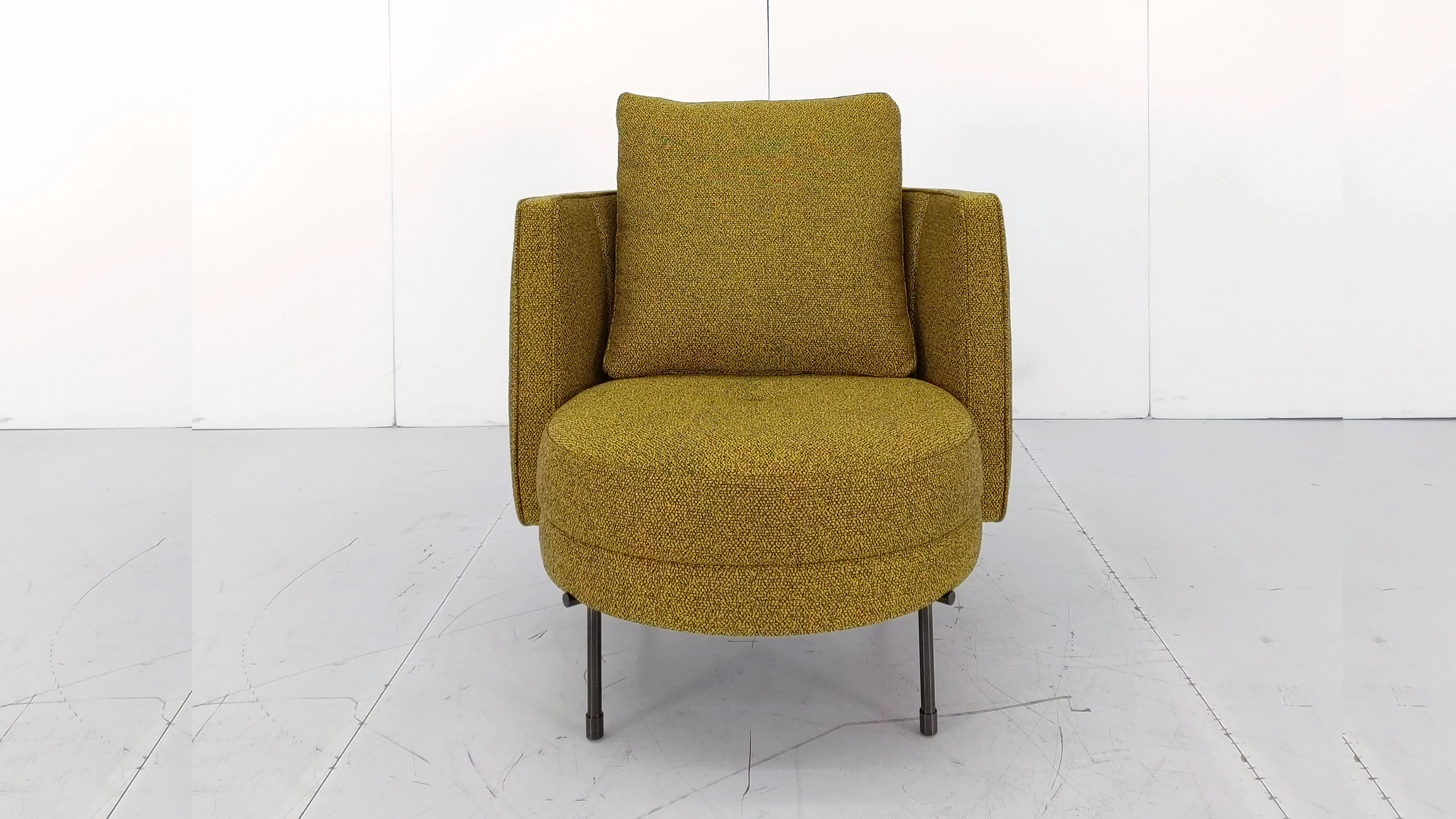 Armchair MINOTTI