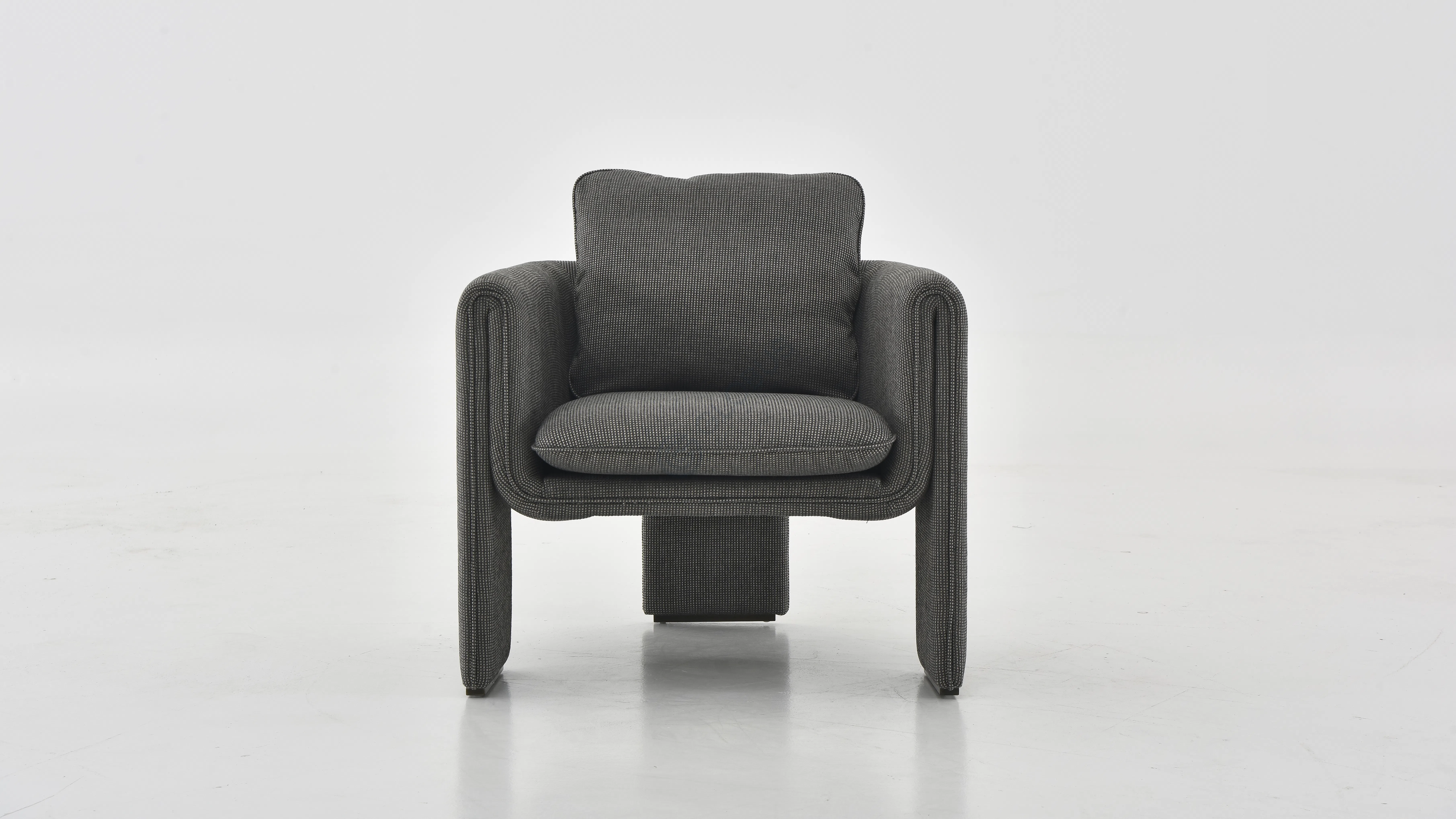 Armchair EICHHOLTZ