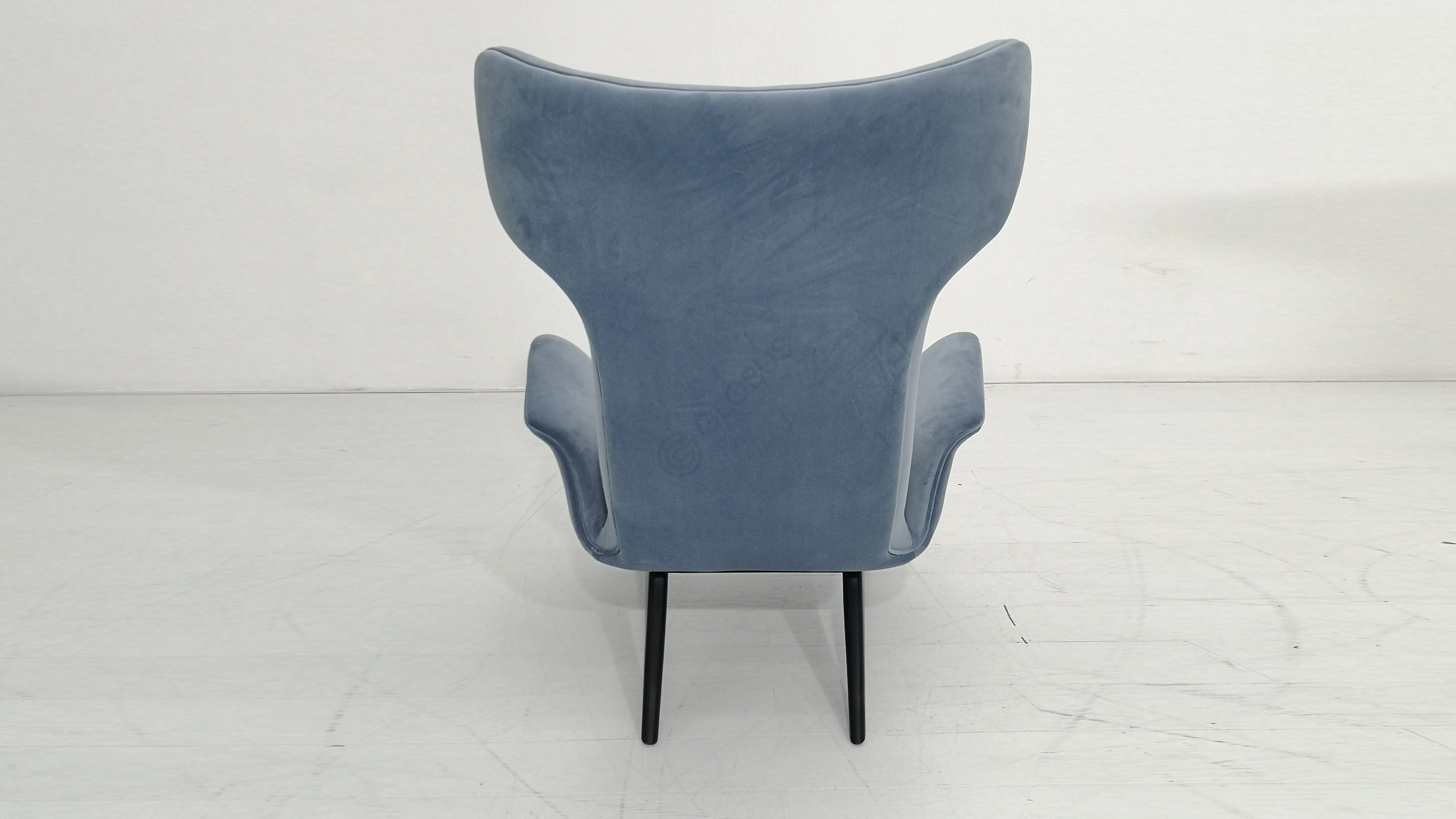 Armchair VLADIMIR KAGAN Ondine