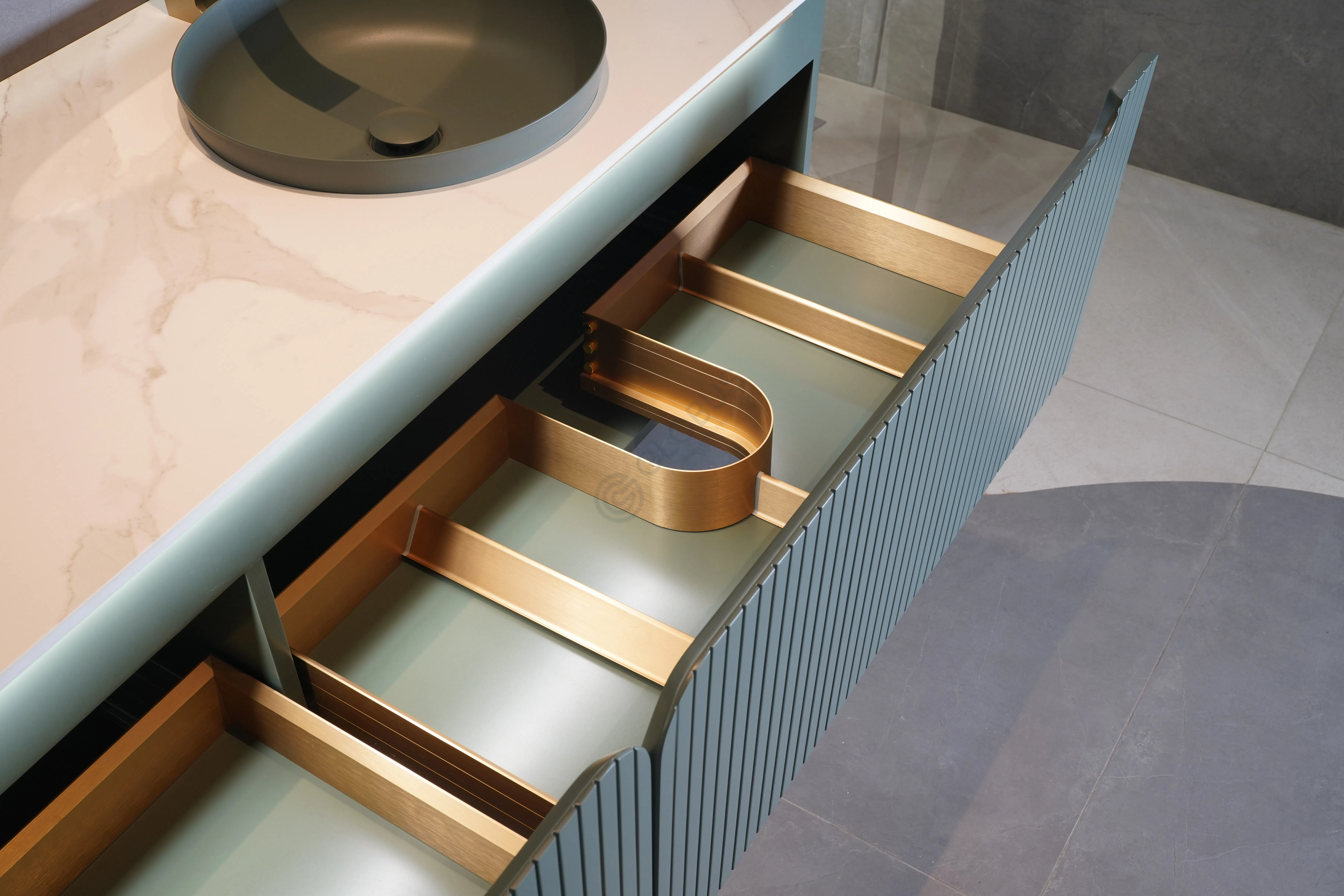 Bathroom cabinet Origuenio