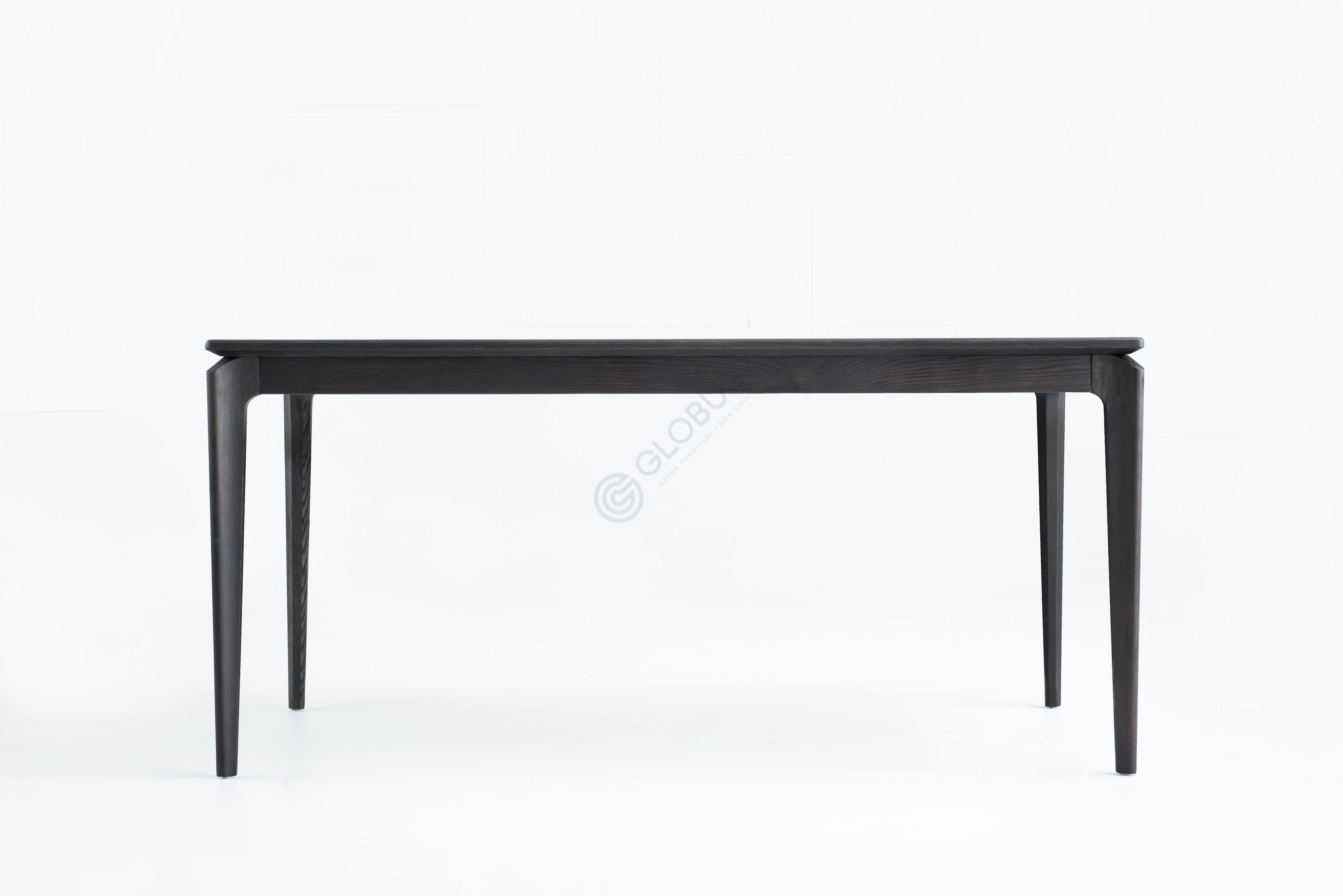 Dining table Xanthara