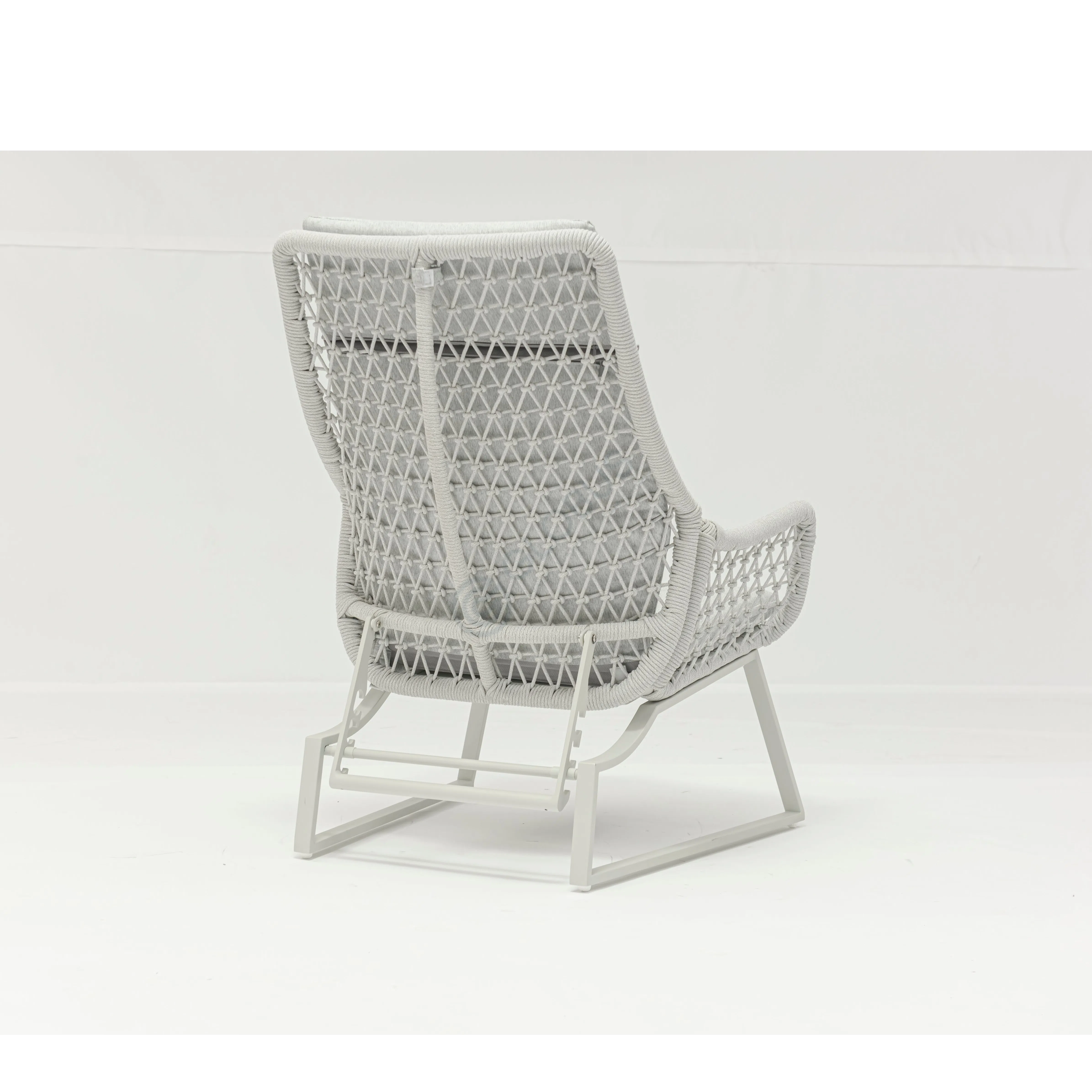 Уличное кресло COUTURE JARDIN