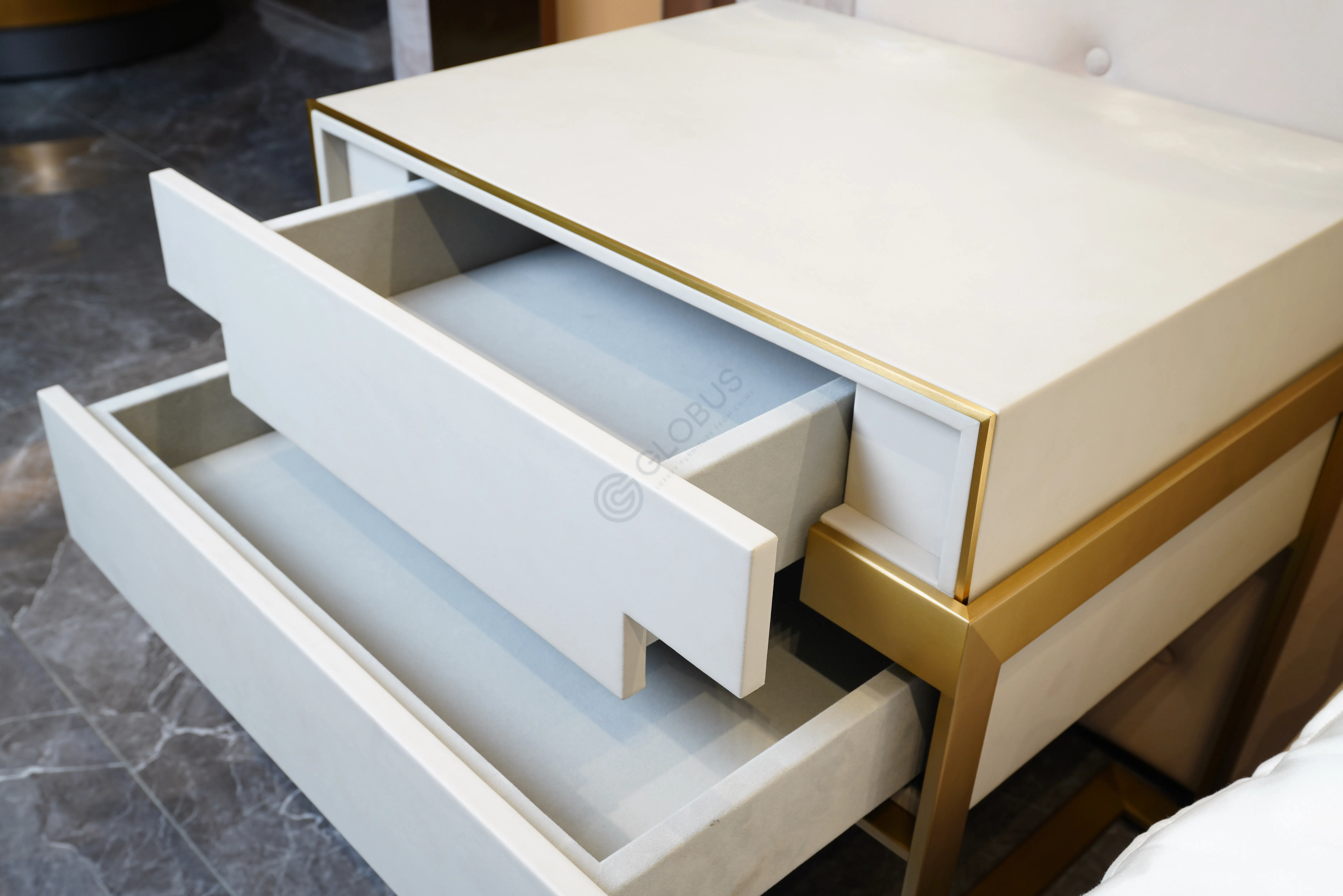 Bedside table Marellis