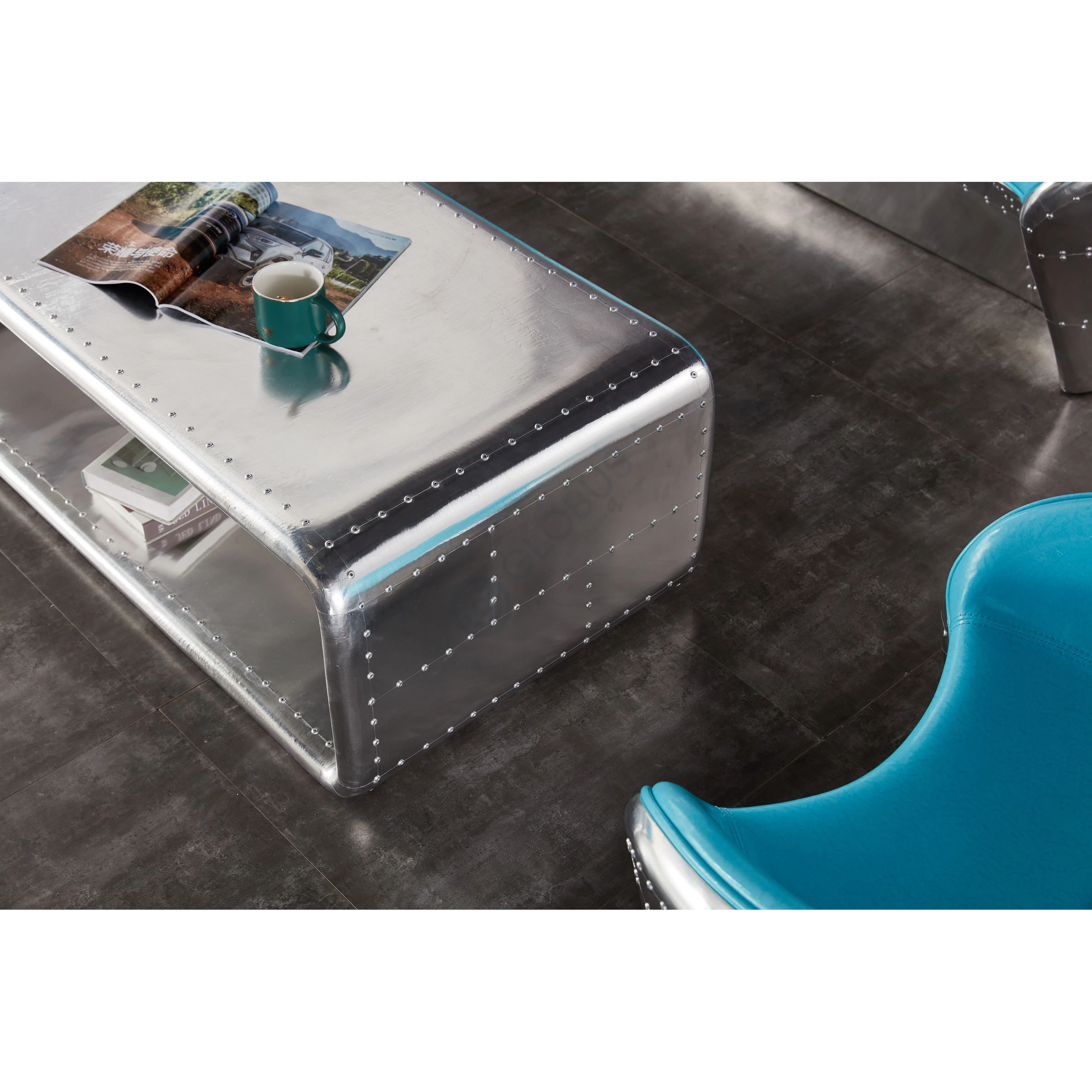 Журнальный столик для офиса Umily