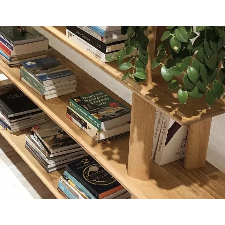 Bookshelf Overpole