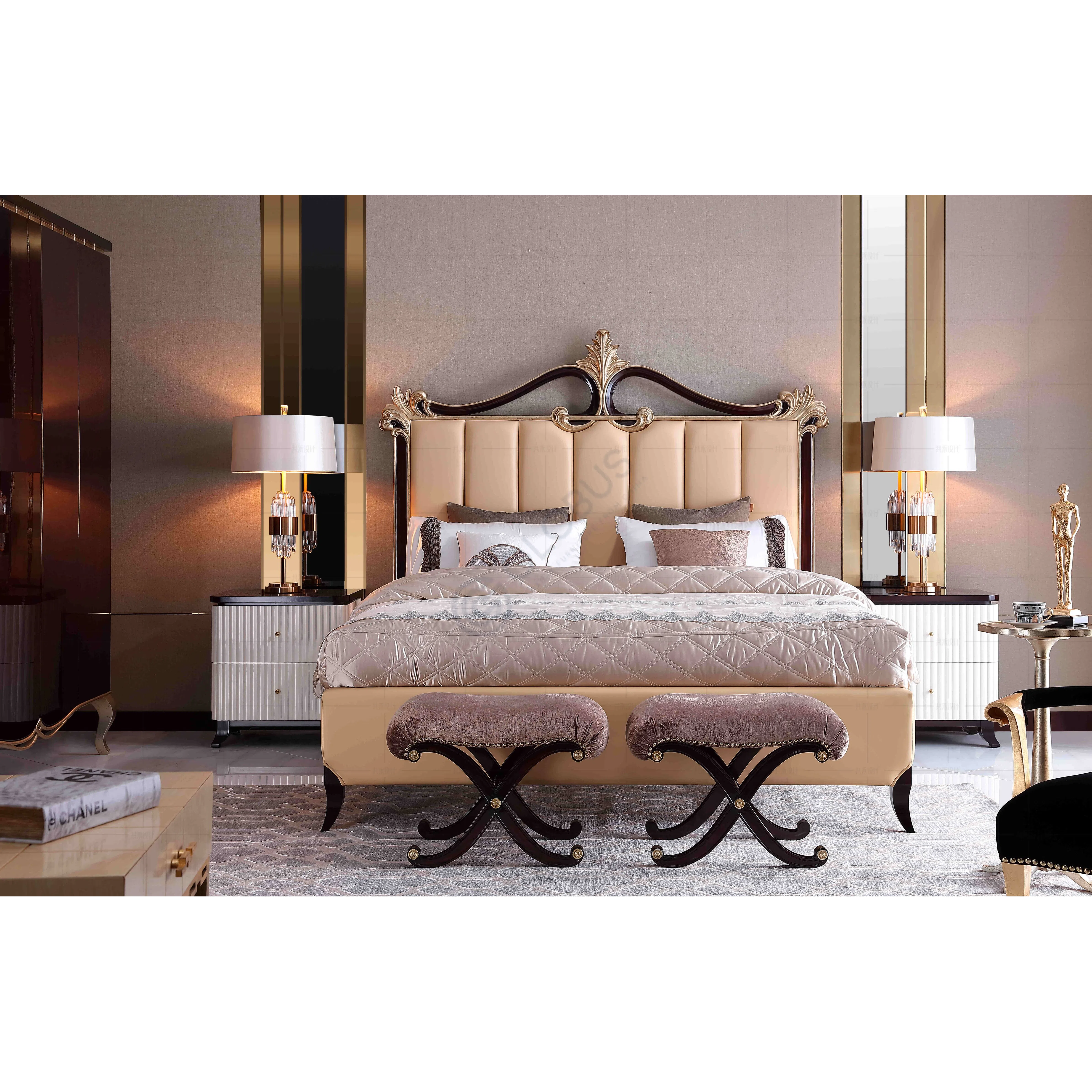 Pouf THEODORE ALEXANDER Marshall