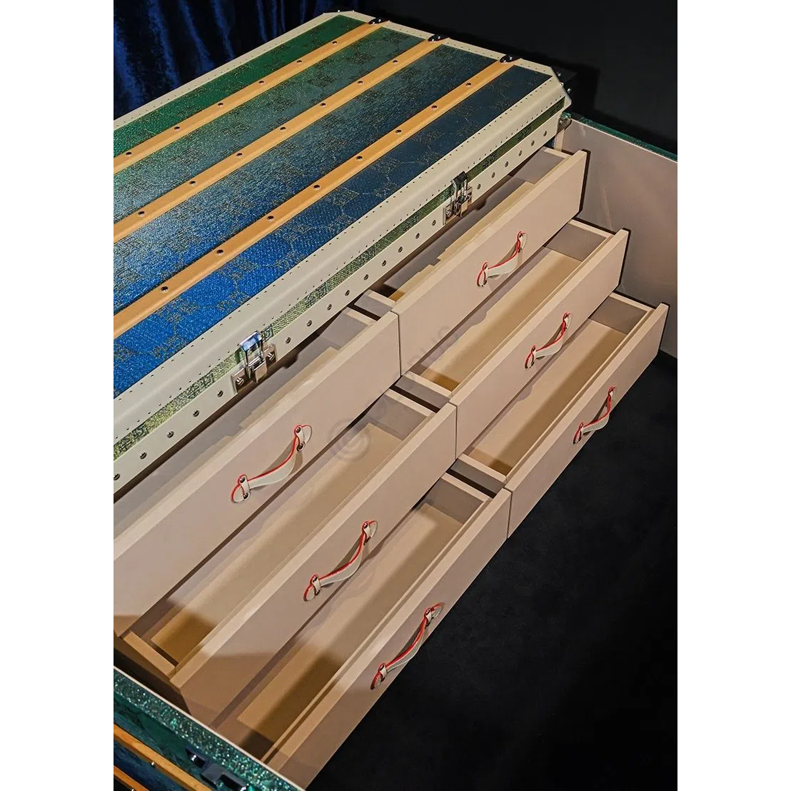 Журнальный столик Mascaro