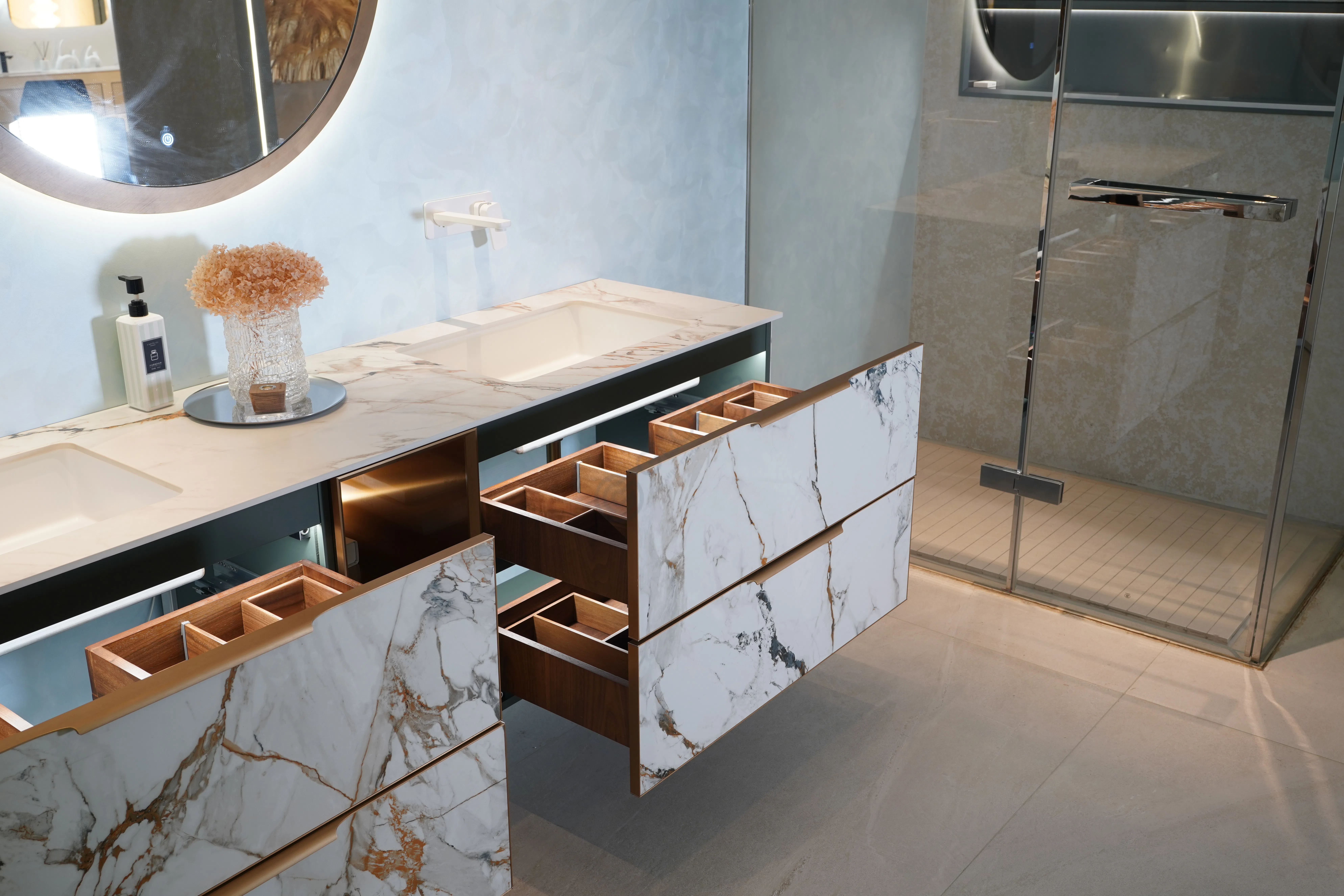 Bathroom cabinet Kyrese
