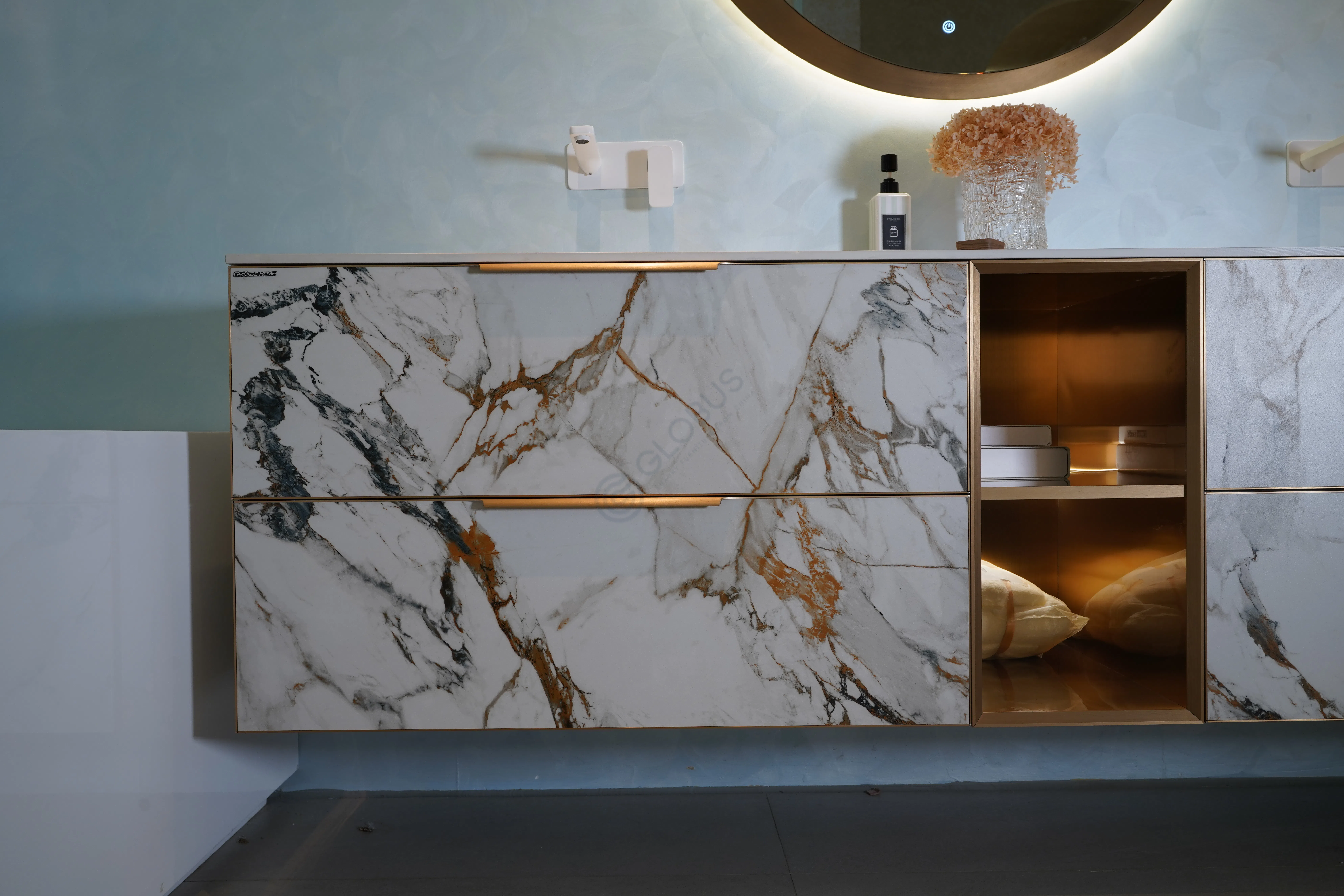 Bathroom cabinet Kyrese