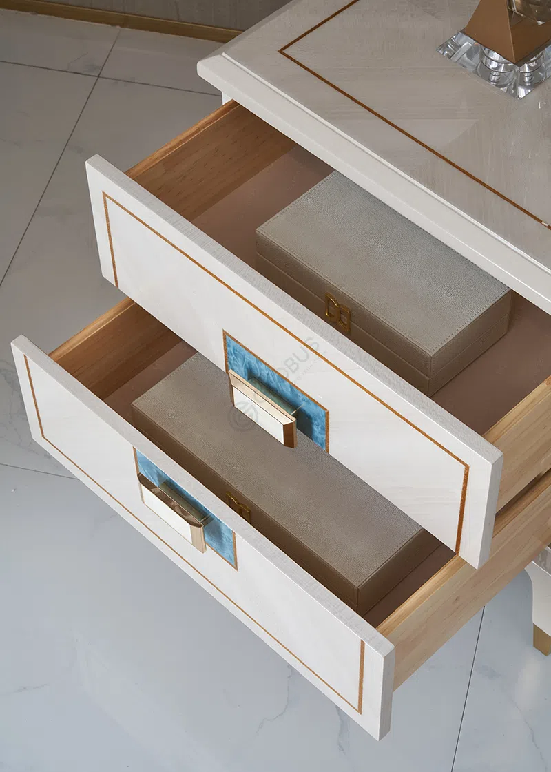 Bedside table Yusmialy