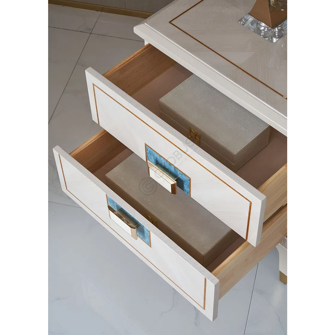 Bedside table Yusmialy