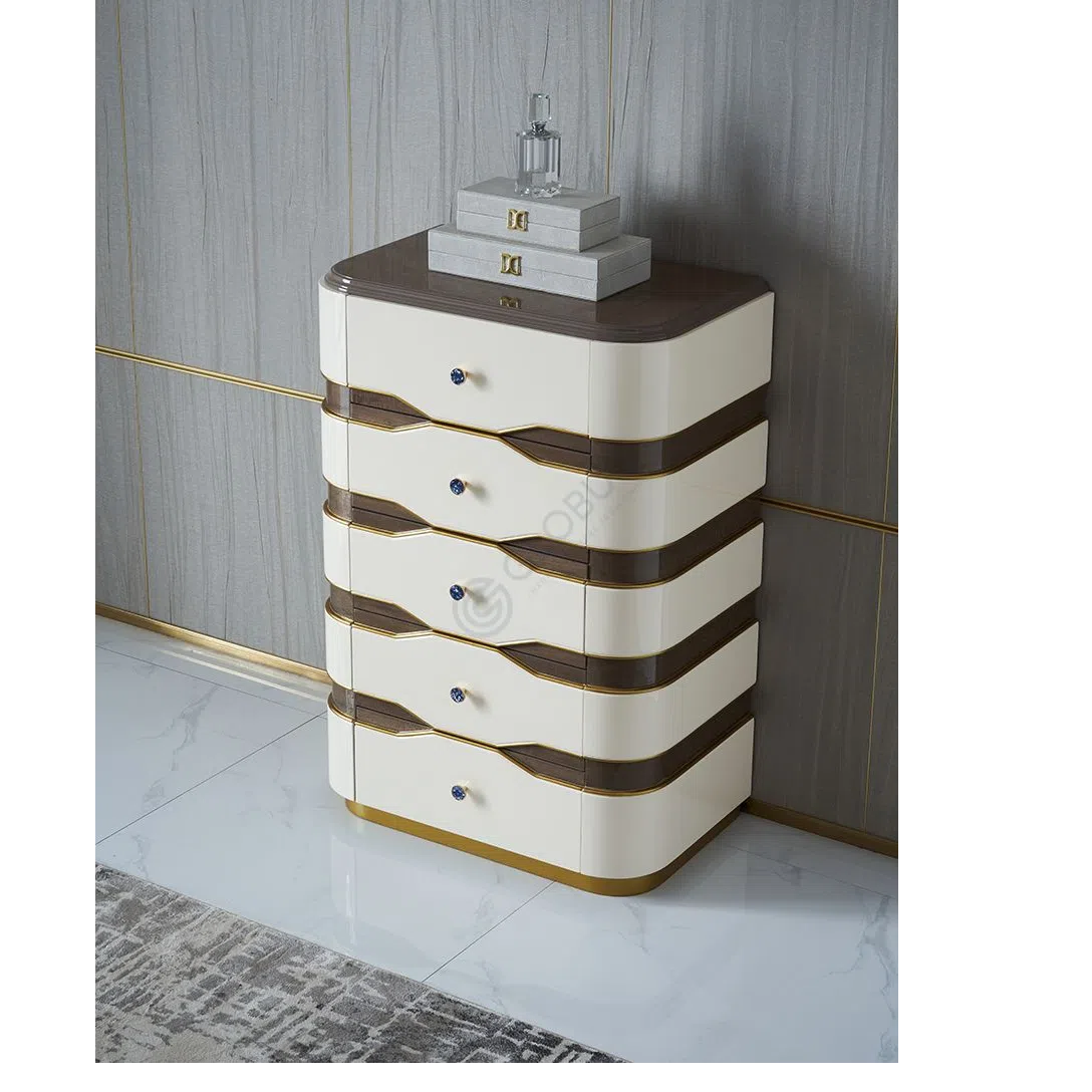 Dresser Auriella